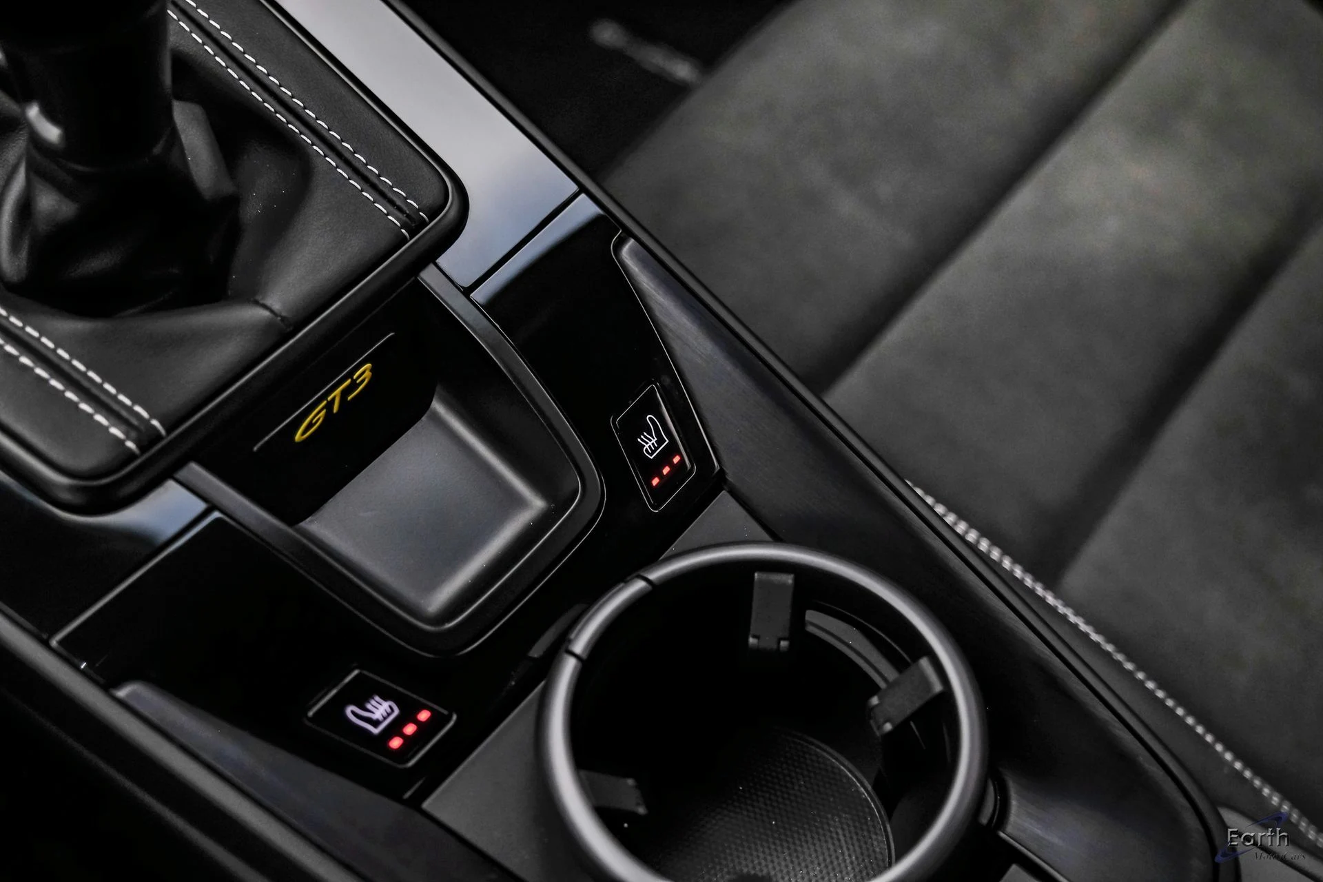 mph064_2729894772_9b92b49d5f9e49ad23de79b2d72aab0bx_4c085bf9e8