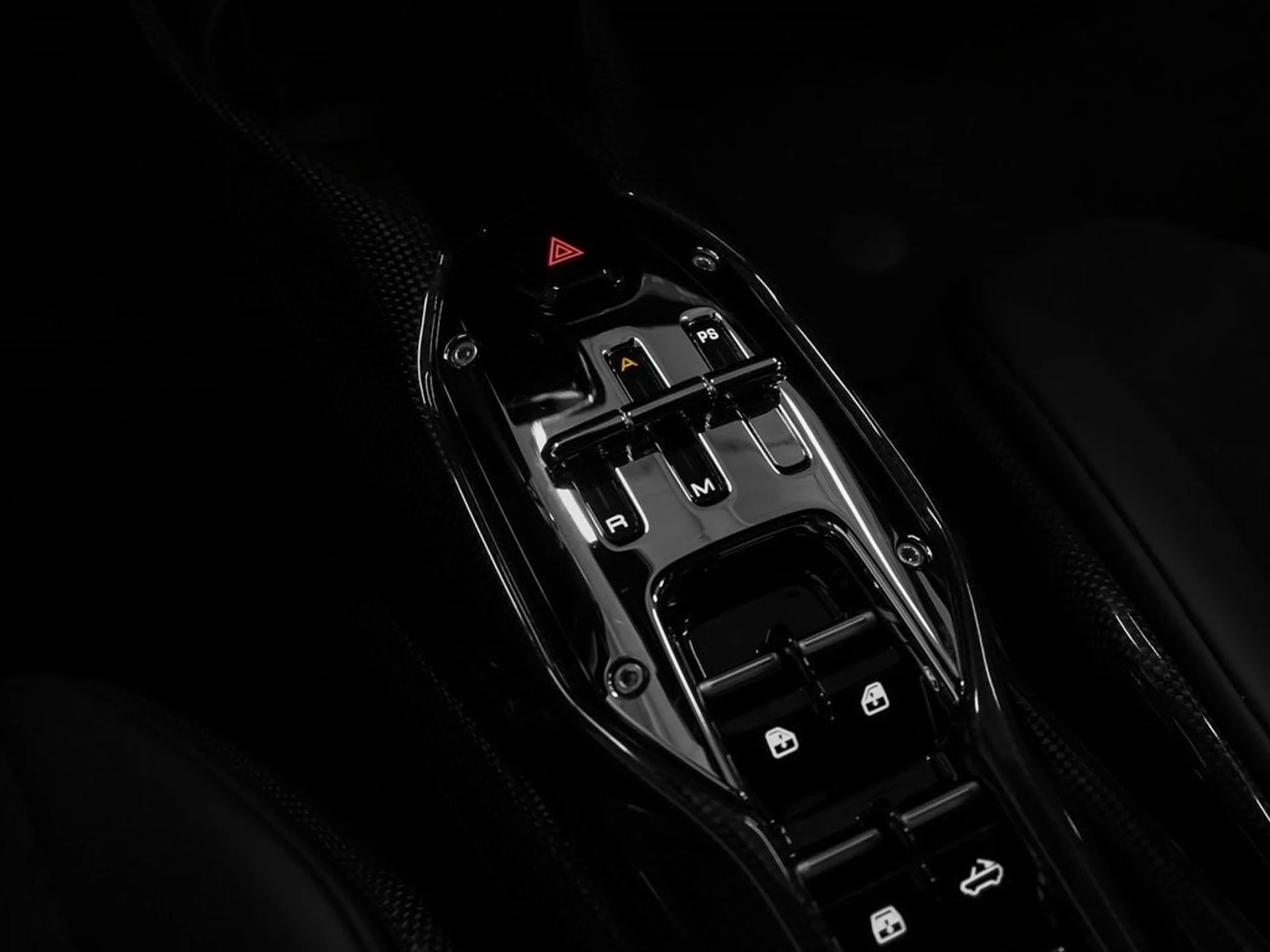 mph064_2737128021_65_358244e6f0