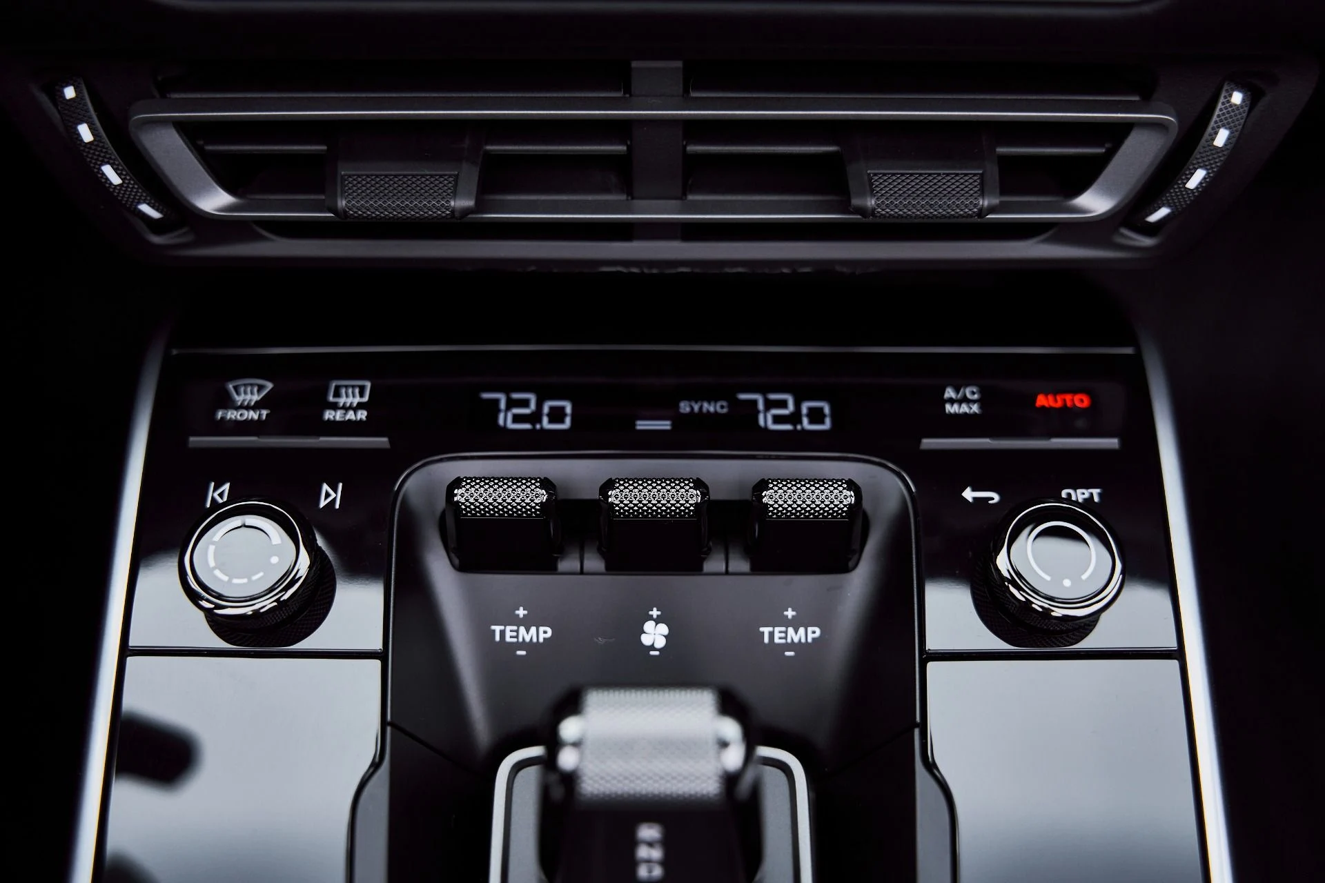 mph064_2748851723_Used_2025_Porsche_911_Turbo_S_1770776381_358dd5126b