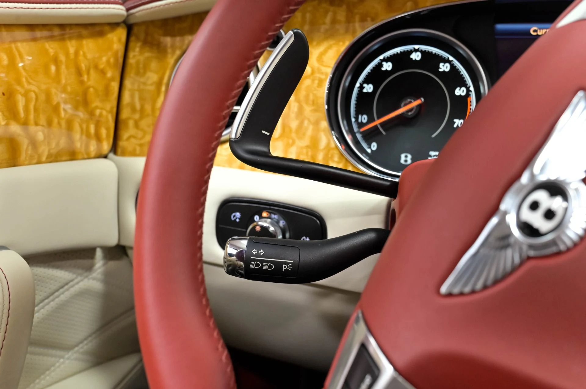 mph064_2798502491_Used_2016_Bentley_Flying_Spur_W12_1779838751_cb1a170f08