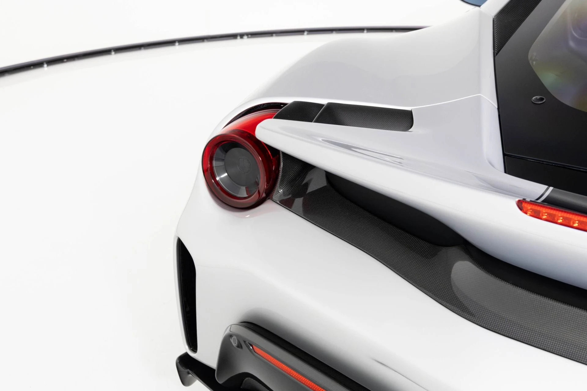 mph064_2805654385_Used_2020_Ferrari_488_Pista_Coupe_1763510177_8009fbd33b