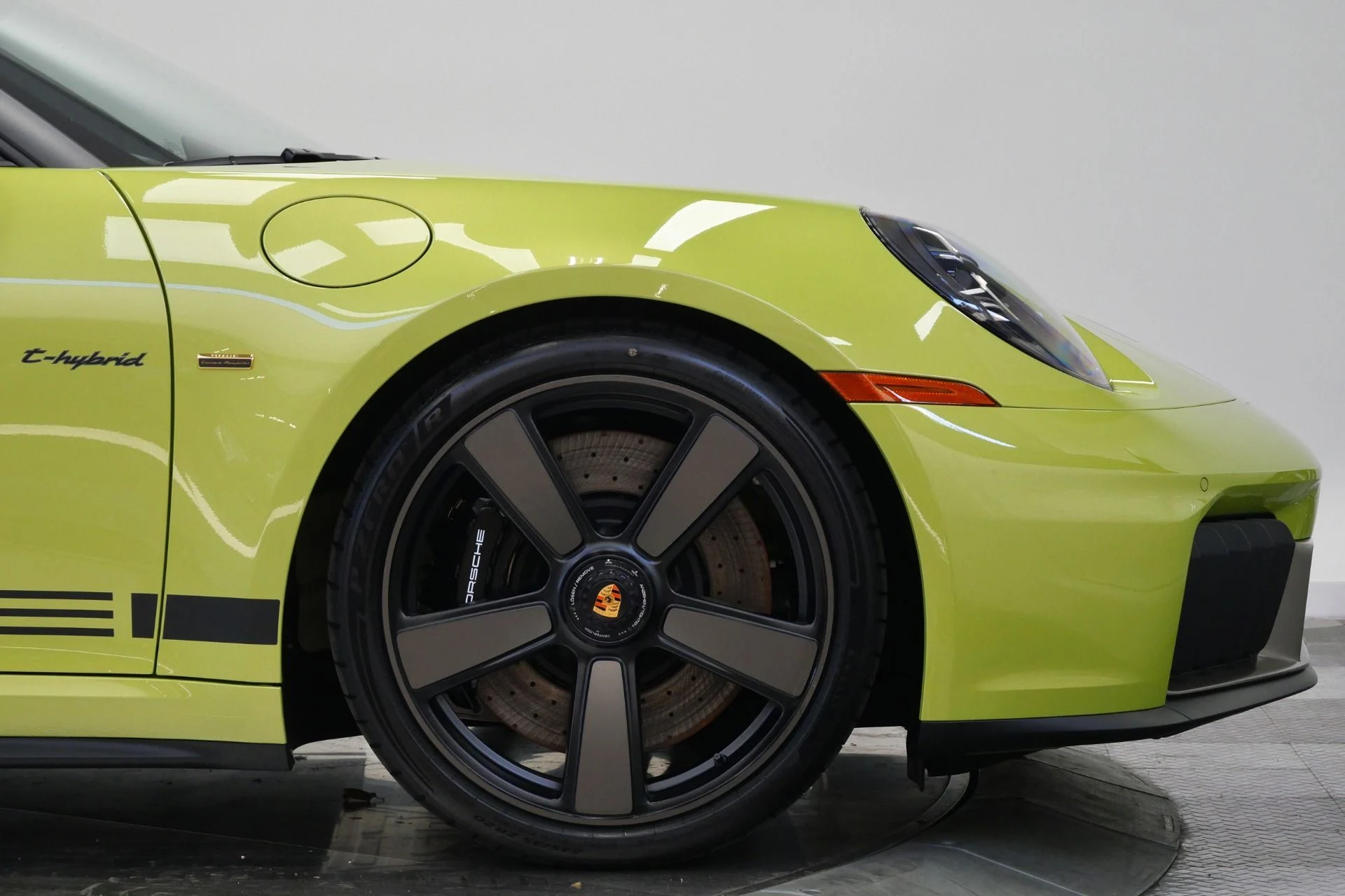 mph064_2931758786_Used_2026_Porsche_911_Spirit_70_Convertible_838_of_only_1500_Built_Paint_to_Sample_1779994054_04c7e9c873