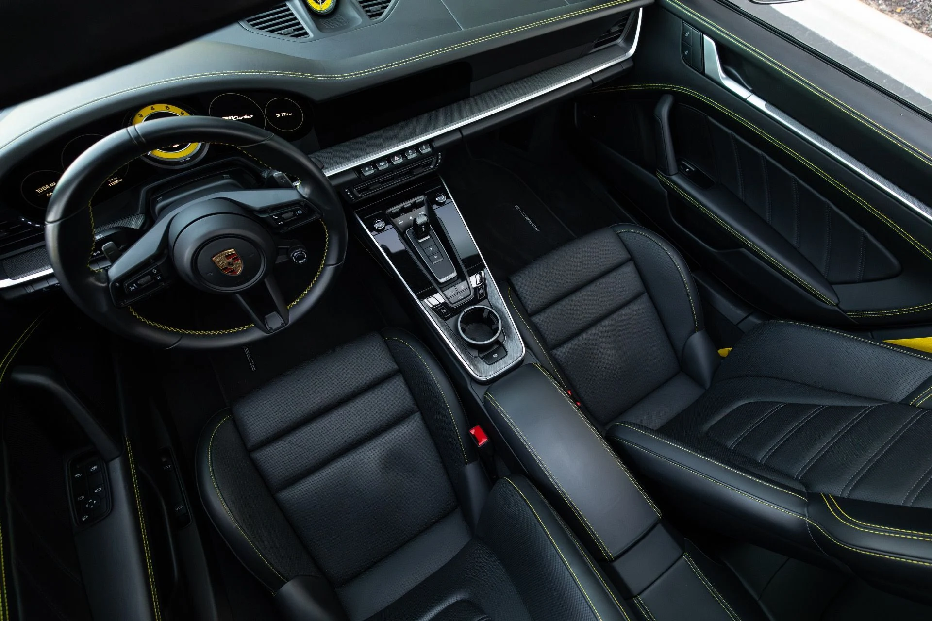 mph064_2973523545_Used_2023_Porsche_911_Turbo_1772073692_d720ca01db