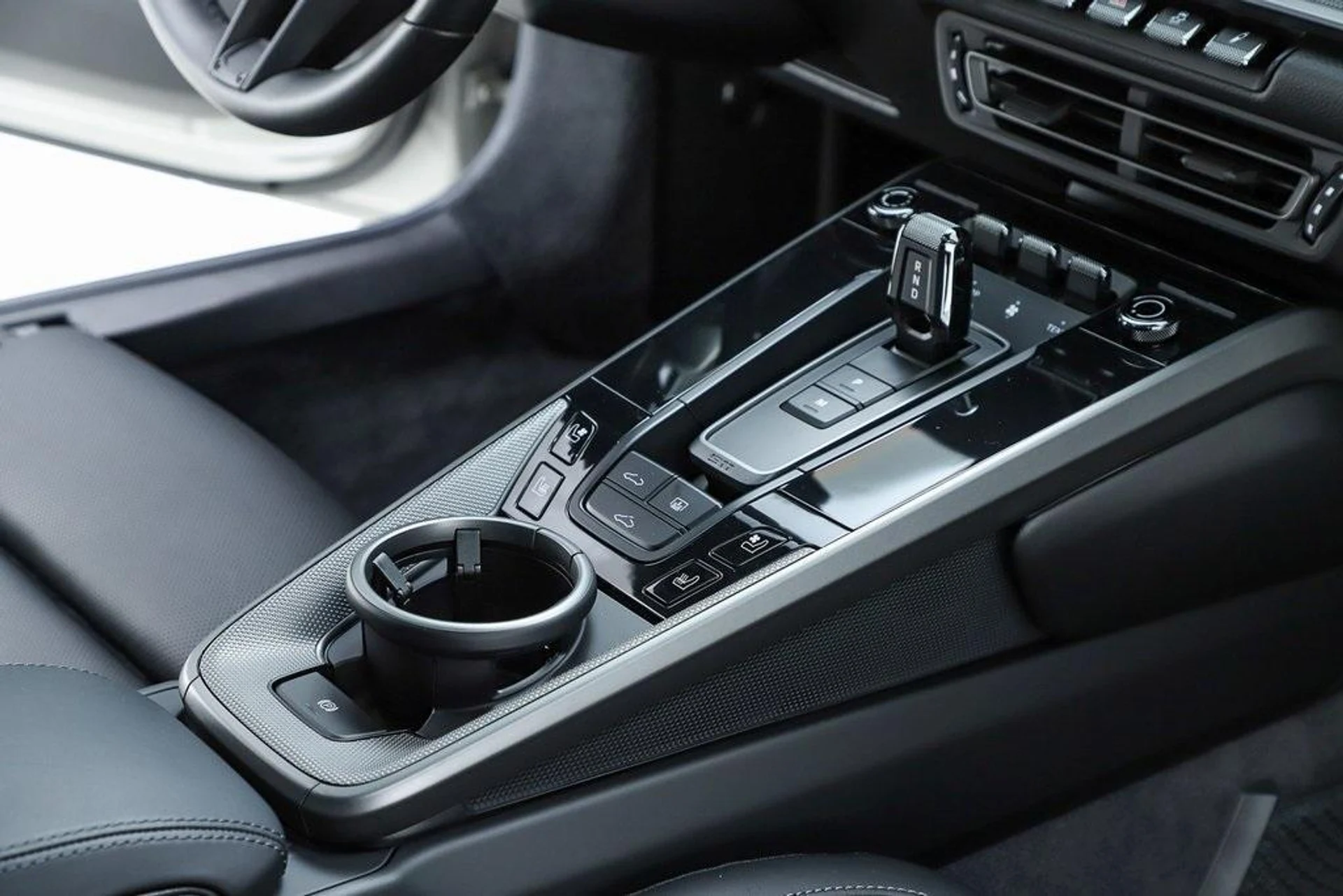 mph064_3003749393_r4_Huw_DYP_Mq9no_Ev1_O_Zg3_AJ_Ad_S4o_07fd4615b8