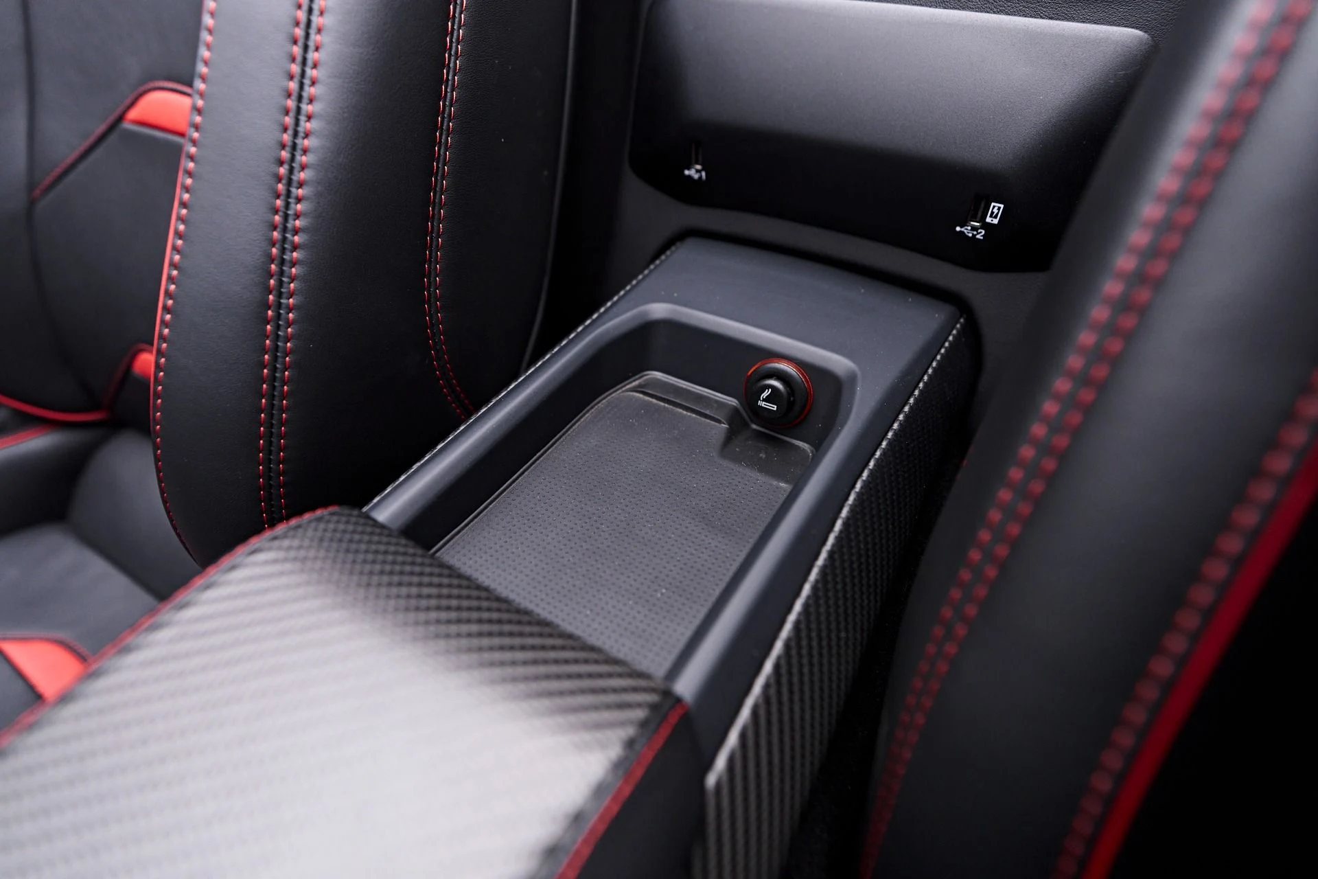 mph064_3028775711_Used_2020_Lamborghini_Huracan_EVO_Base_1755655959_6a119cfa9d