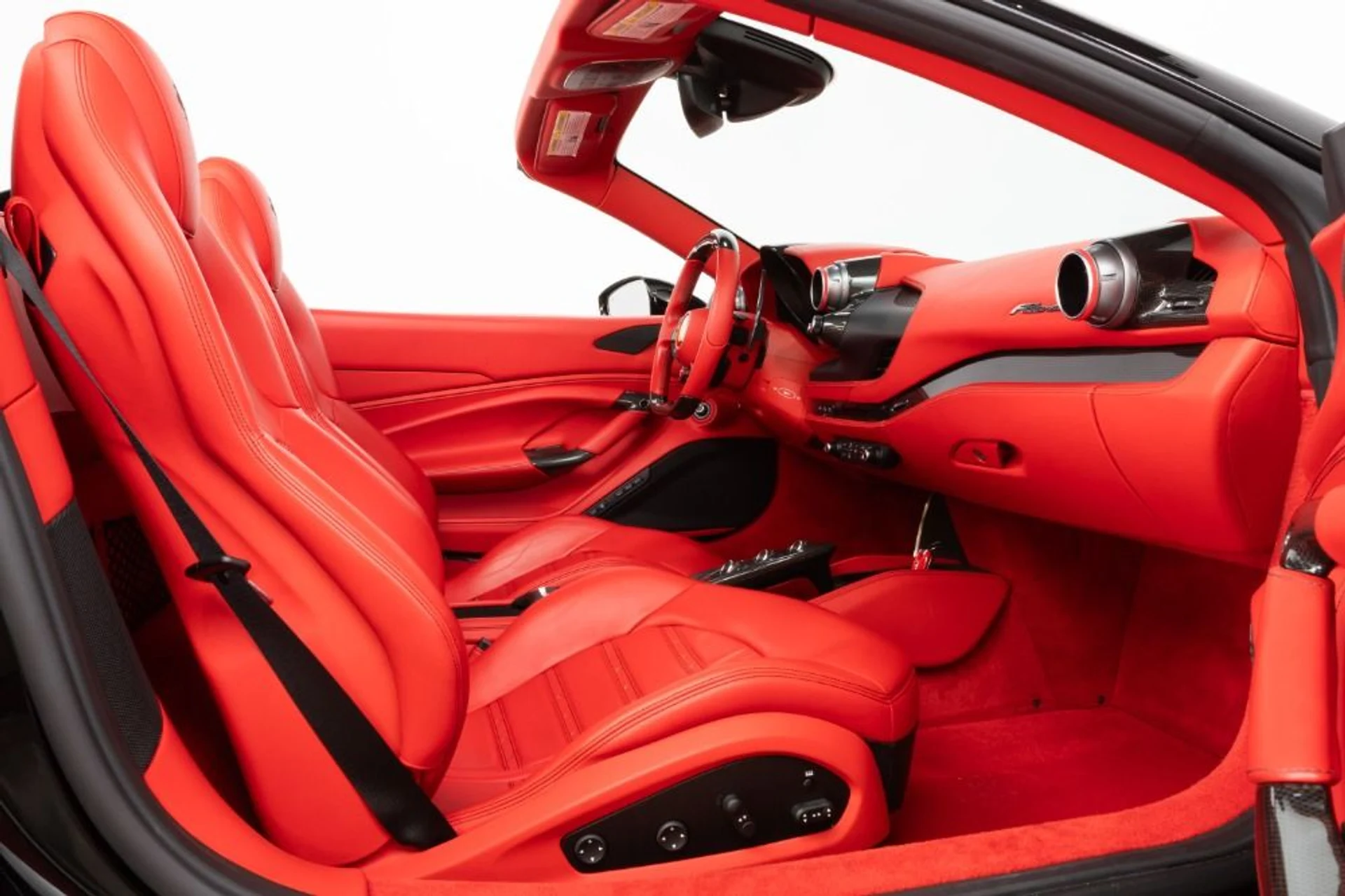 mph064_3040188157_Used_2021_Ferrari_F8_Spider_2aca916cfc