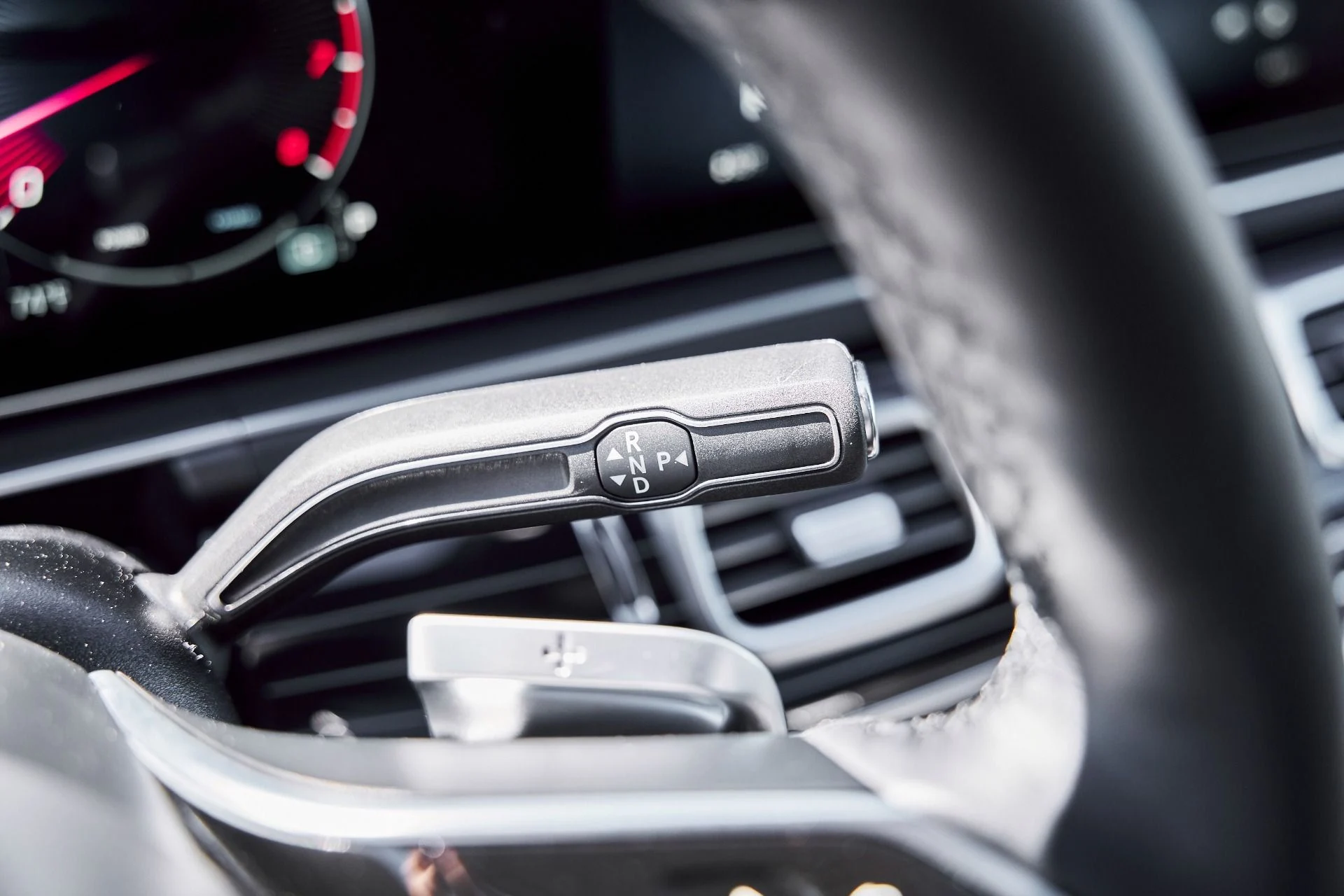 mph064_3057827555_Used_2026_Mercedes_Benz_GLS_Maybach_GLS_600_1776125341_af967c1277