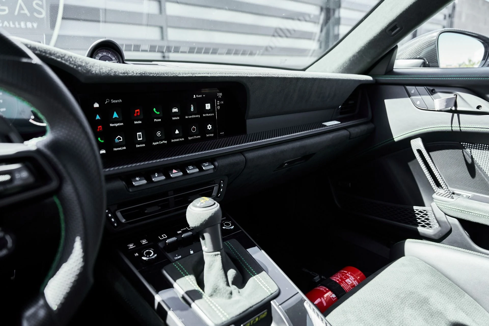 mph064_3083007948_Used_2025_Porsche_911_GT_3_RS_1776295621_c2ec9e3ac3