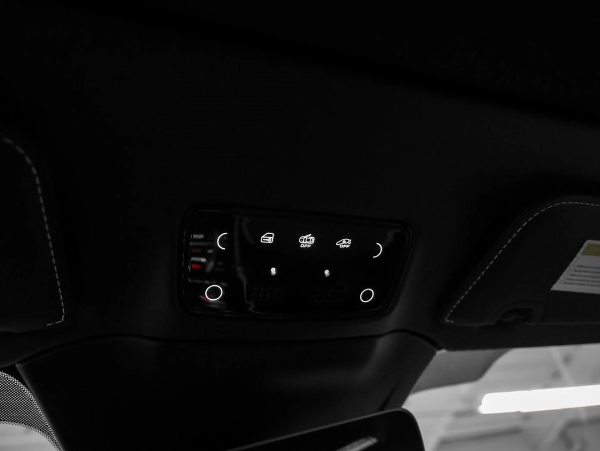 mph064_3095853994_65_2b9619d4ac