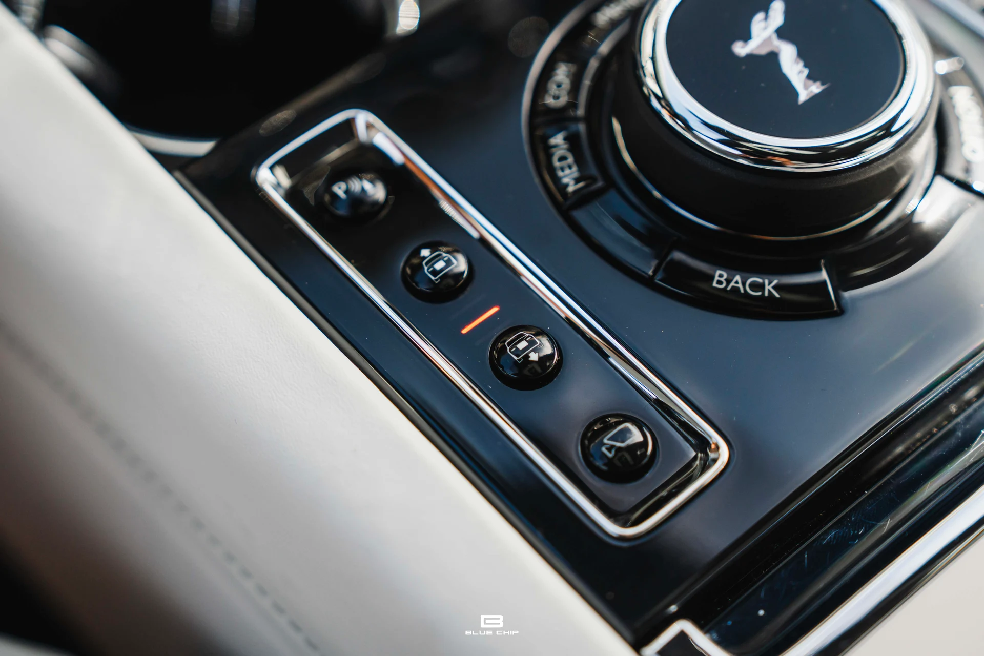 mph064_3096990488_688b811235c07258e8af8eb1_DSC_09530_d4c19a7823