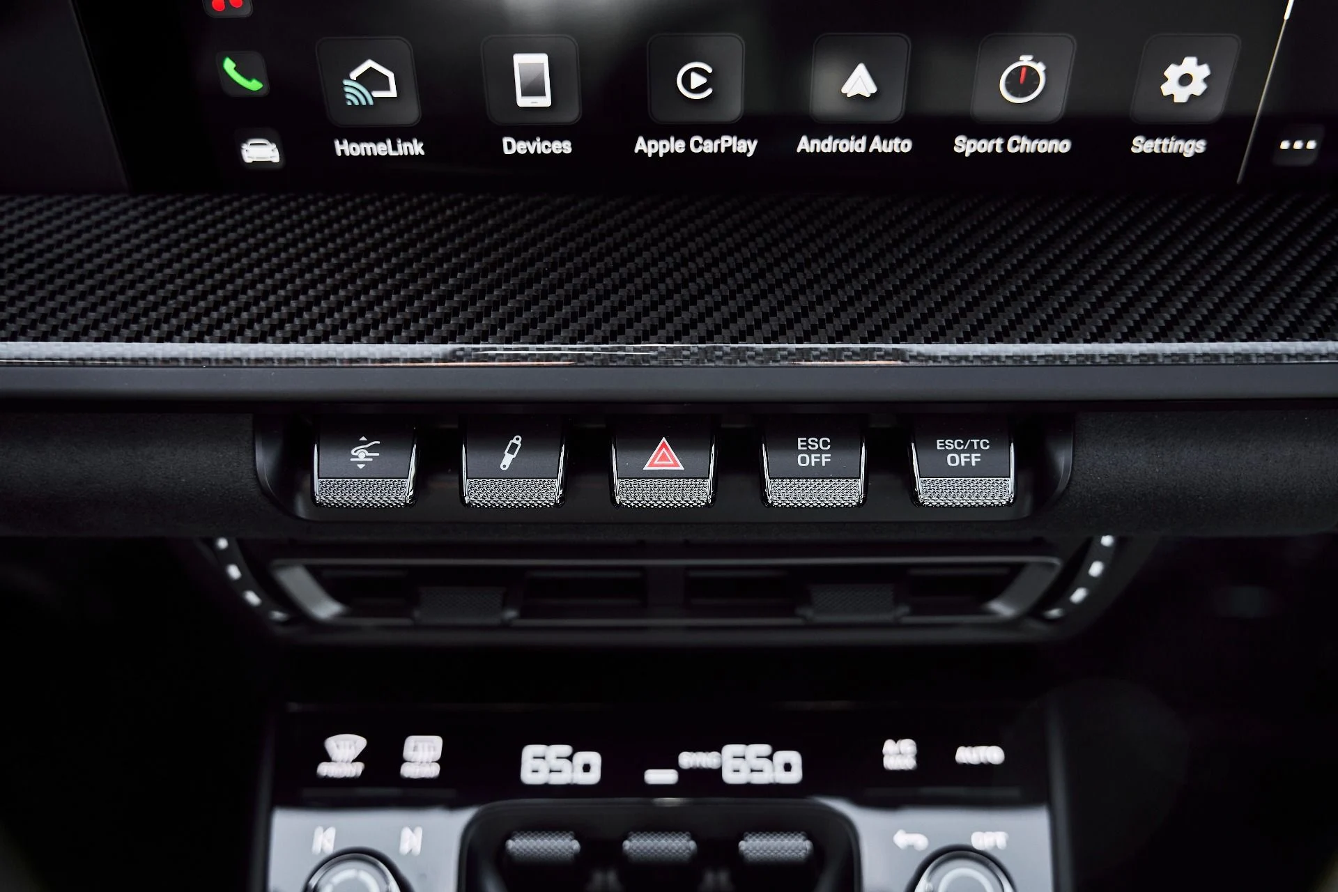 mph064_3109029623_Used_2023_Porsche_911_GT_3_1776823245_66920bf625