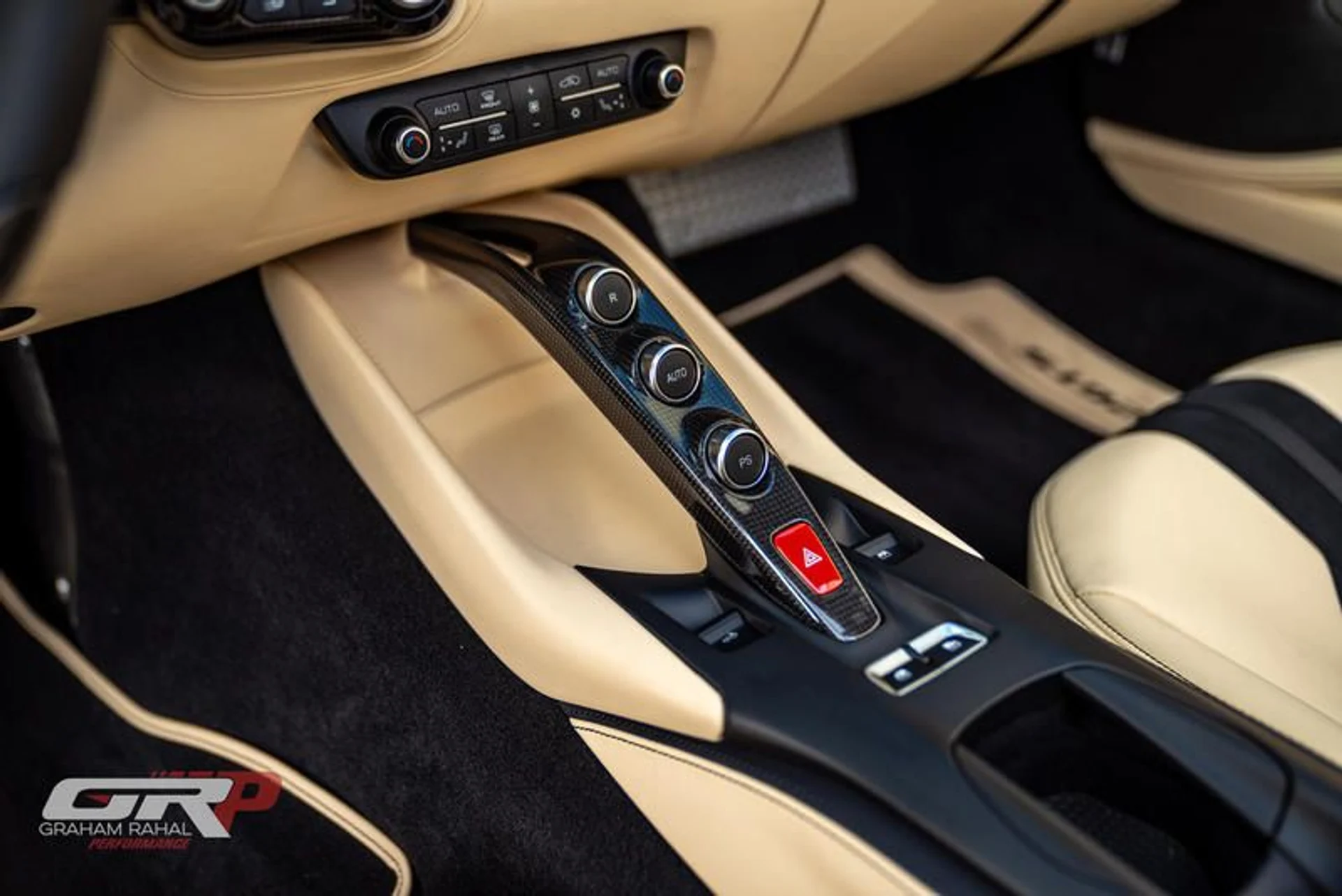 mph064_3121961410_45_A07_DC_0_4915_4_CD_7_96_DE_86_C2_BDFB_9_C5_F_9399635364