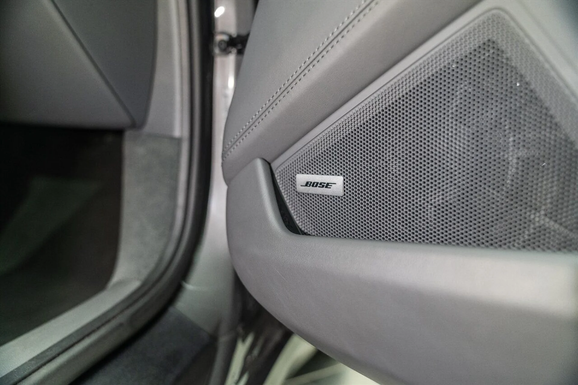 mph064_3128203006_406cf88159_1280_e07bc61feb