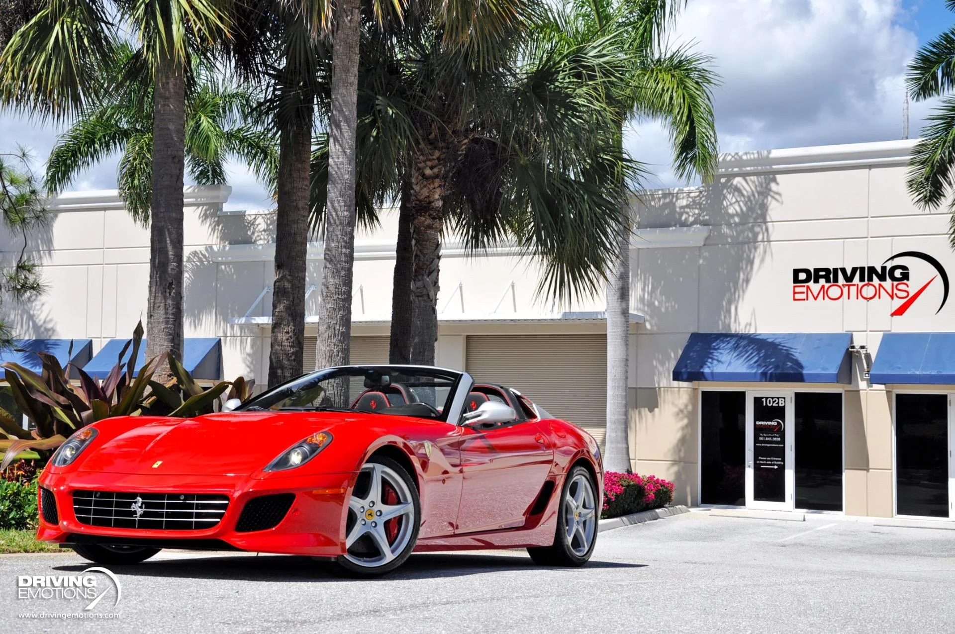 mph064_3137165868_438_p65_l_4f3b452db4