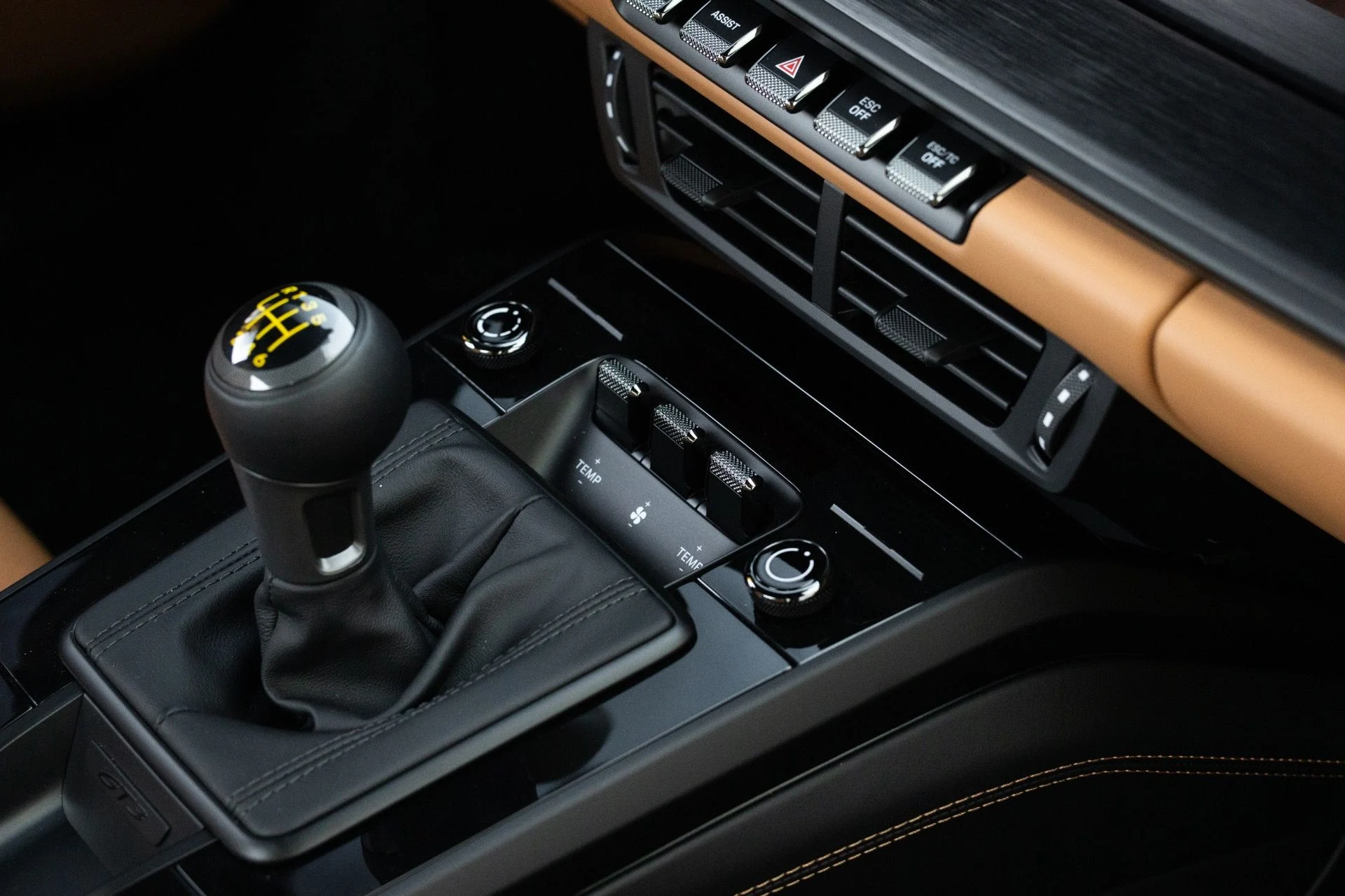 mph064_3295330975_Used_2026_Porsche_911_GT_3_Touring_1770143984_a000587304