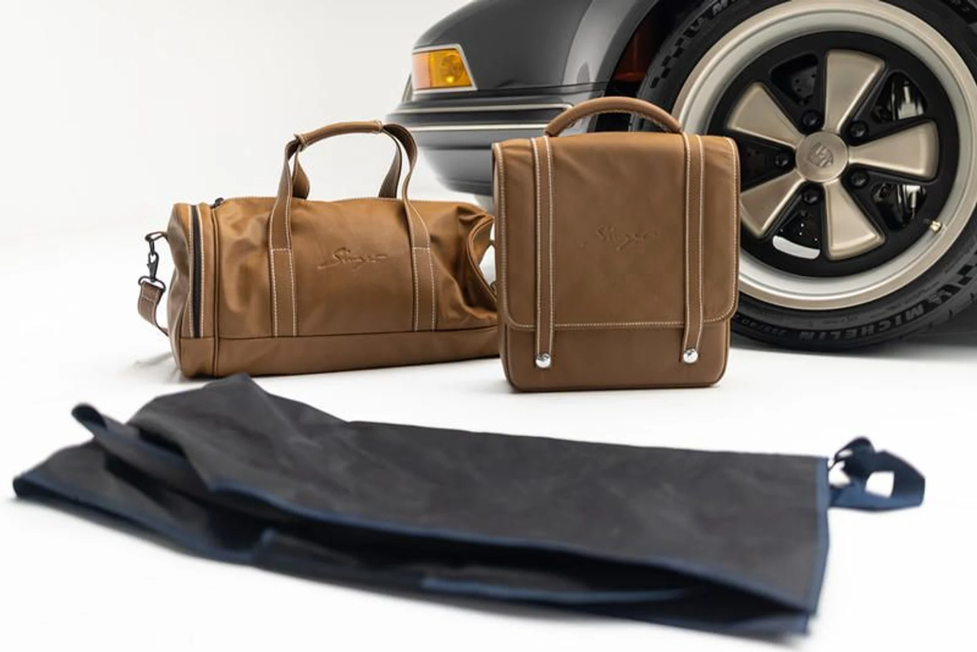 mph064_3295395375_6_D337201_937_B_4021_80_CC_0_C0_D812_C1097_28e2c8c6d3