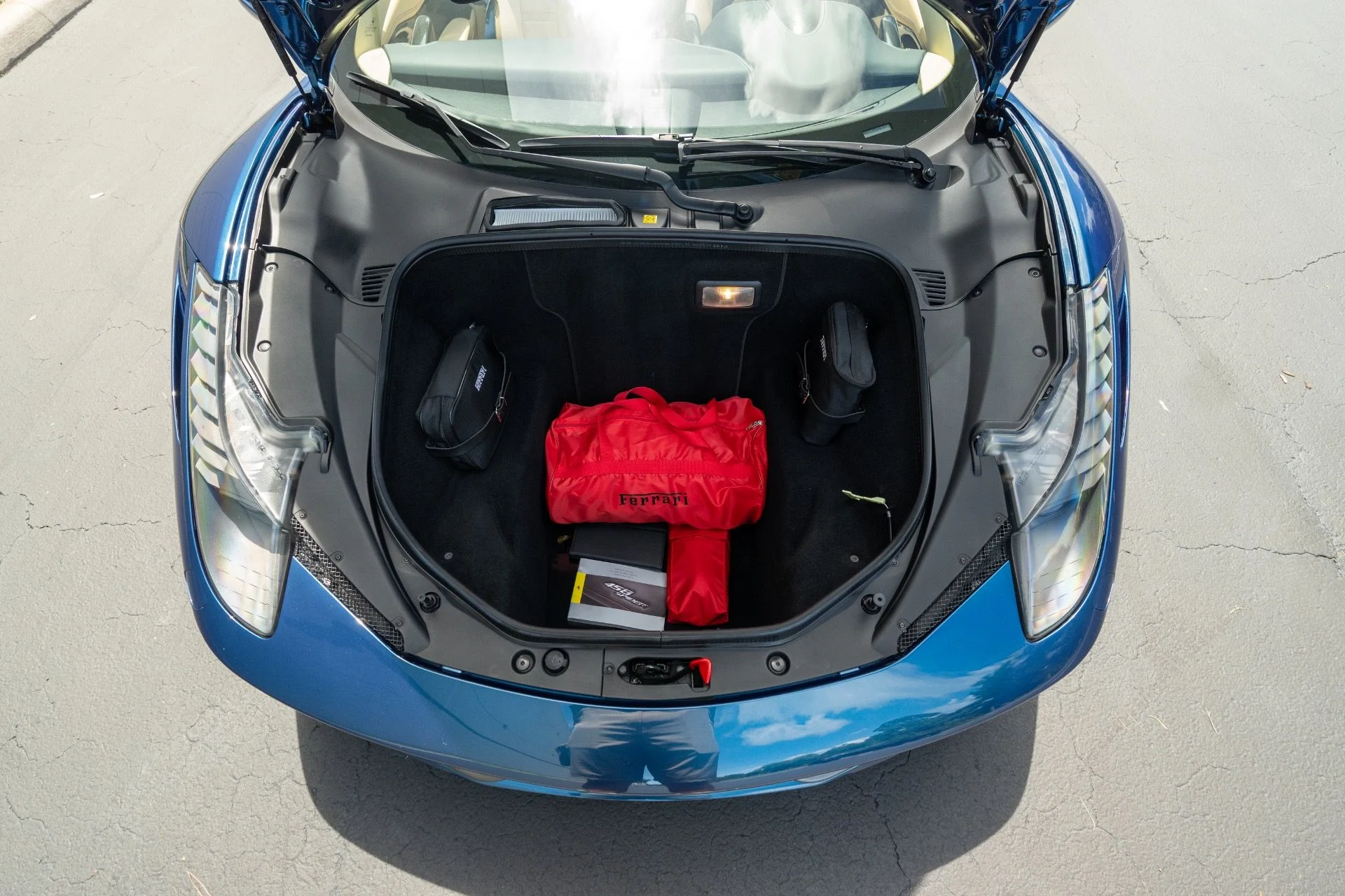 mph064_3414066535_Used_2014_Ferrari_458_Spider_1757965695_db0fc01832