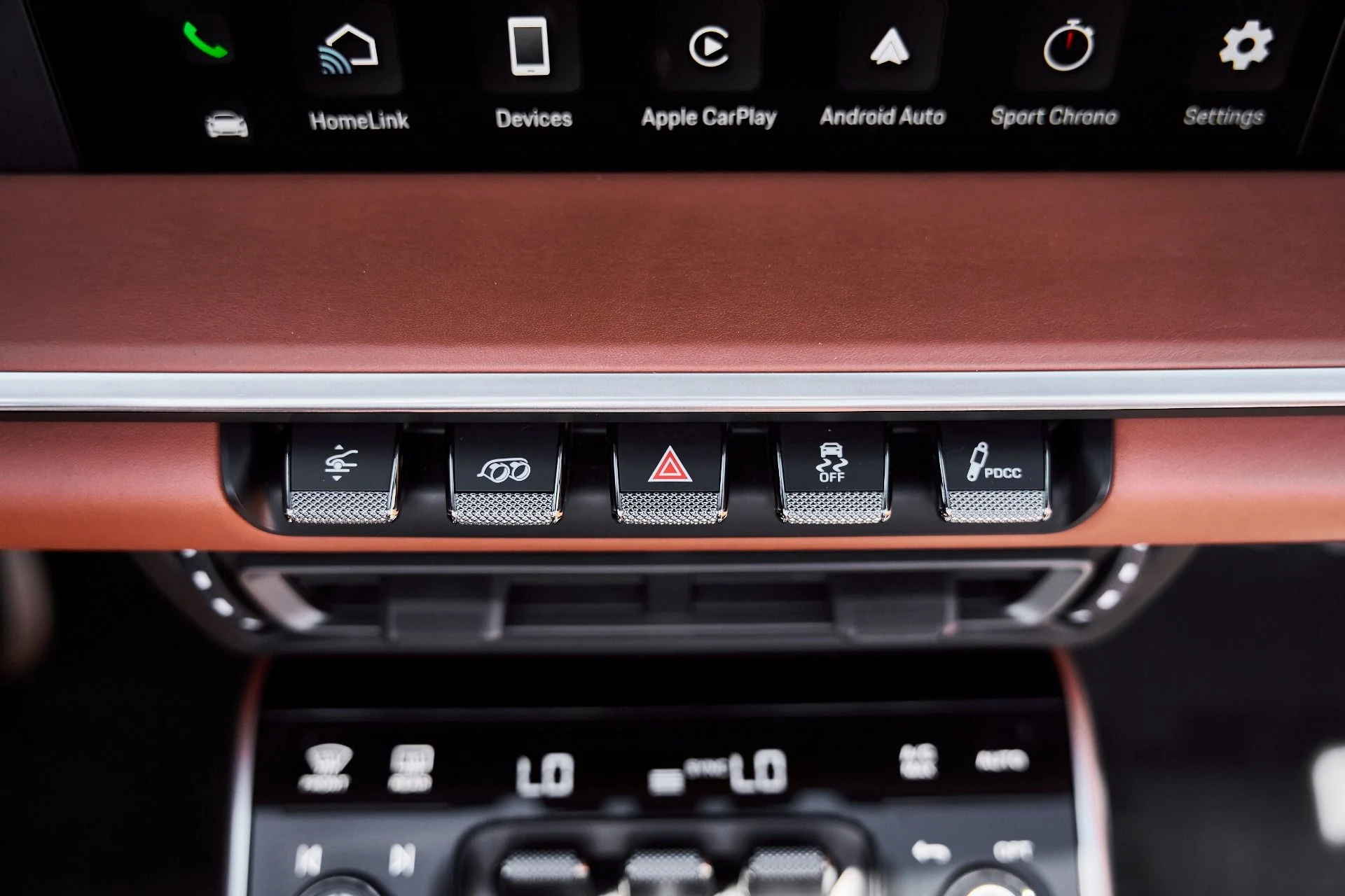 mph064_3454166696_Used_2024_Porsche_911_Turbo_S_1773968084_5fed82e3da