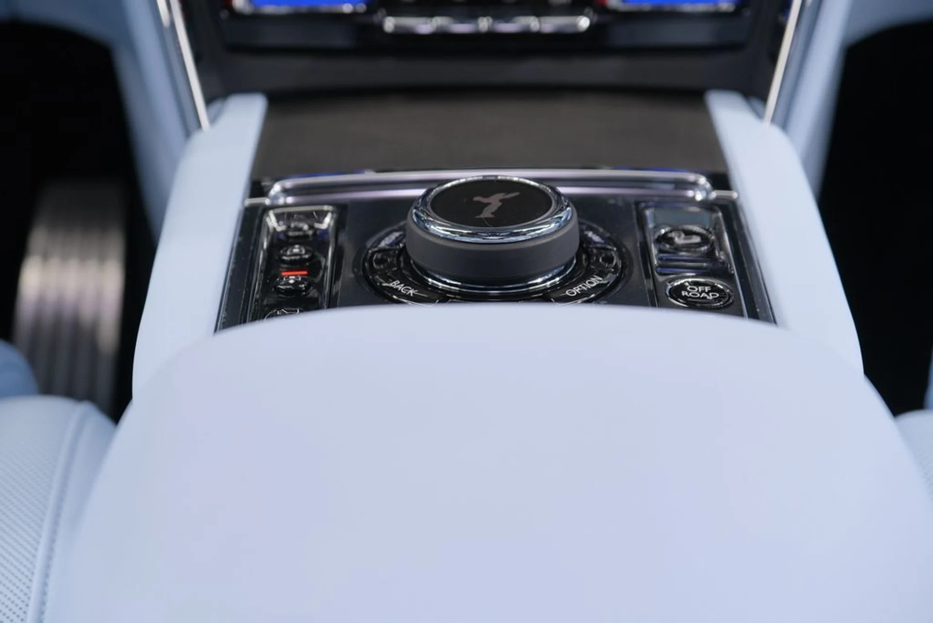 mph064_3530740571_4705f1bdb8d782f7f7181be5a428a234_fa160924e5