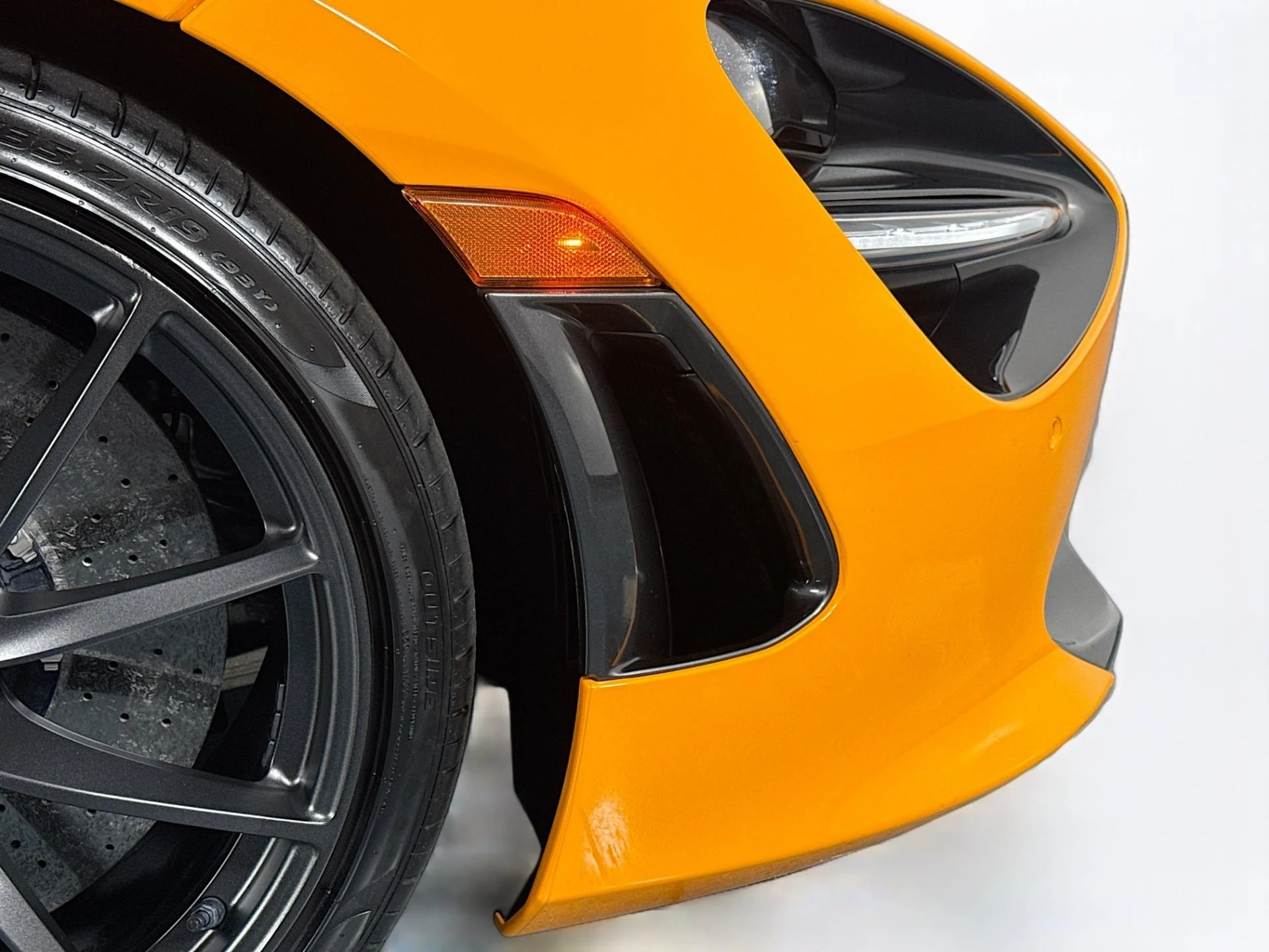 mph064_3564084176_Used_2022_Mc_Laren_720_S_Spider_1784925037_61f260d669