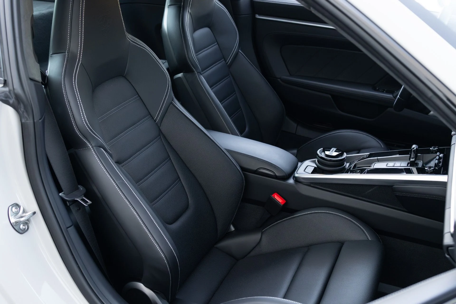 mph064_3574654133_Used_2025_Porsche_911_Turbo_S_1770437451_bd68773443