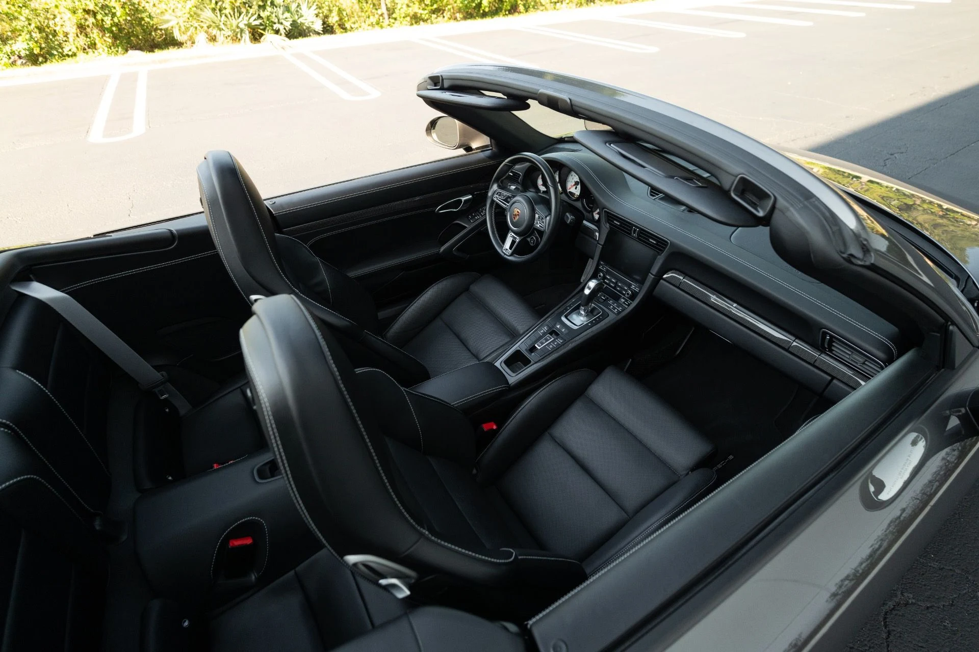 mph064_3615488189_Used_2019_Porsche_911_Turbo_S_1766778415_e3a938ea5c