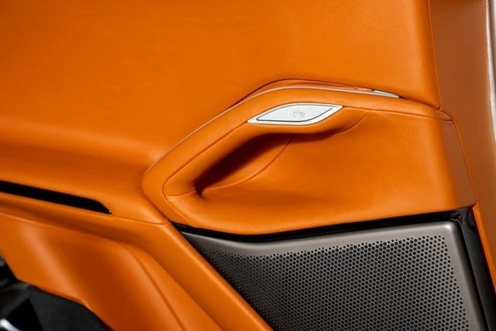 mph064_3663766949_da63b96138aaff8b280db4116241b82bx_5e627702db