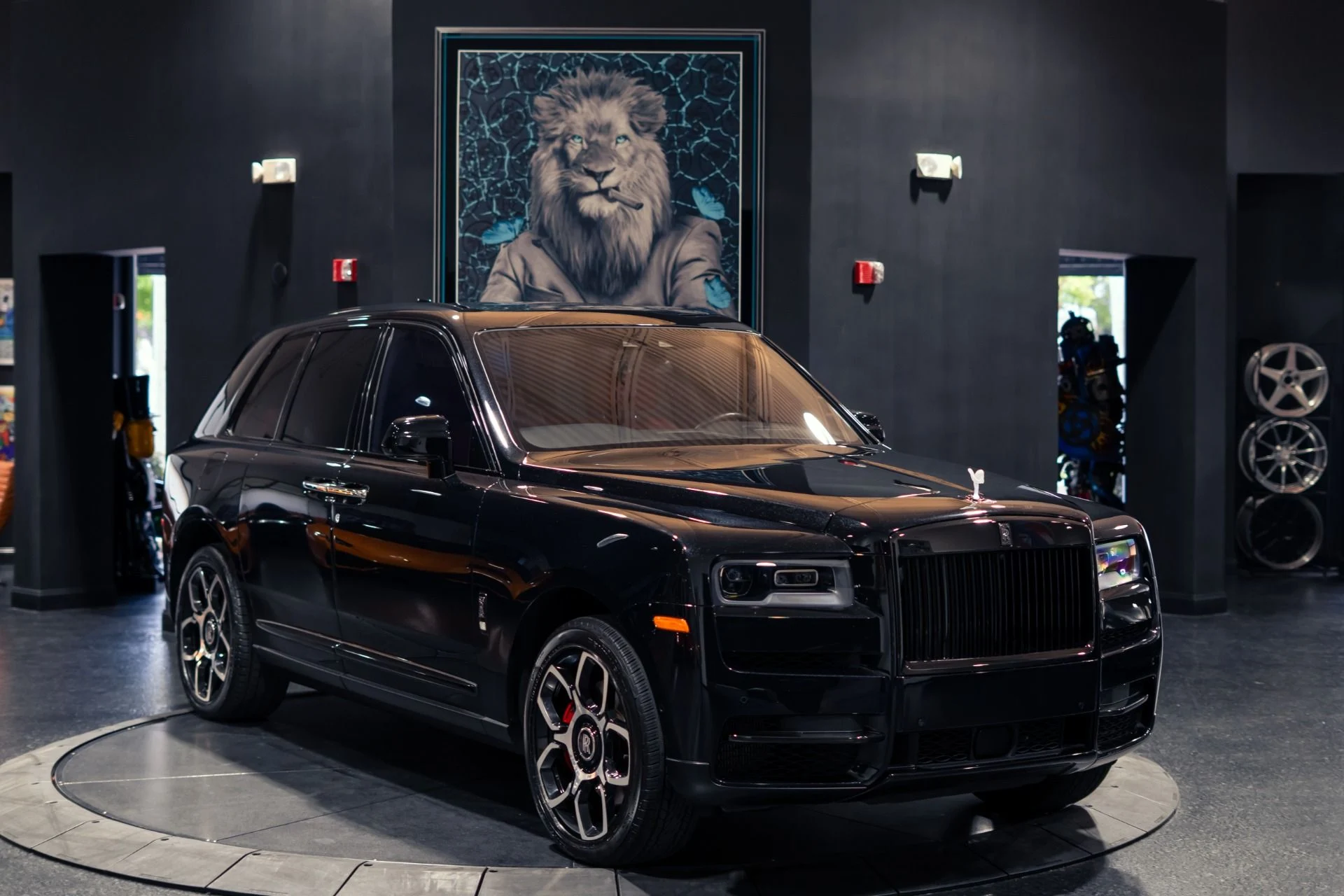 mph064_3666597759_Used_2023_Rolls_Royce_Black_Badge_Cullinan_Crystal_over_Black_500k_MSRP_1781112604_378865299a