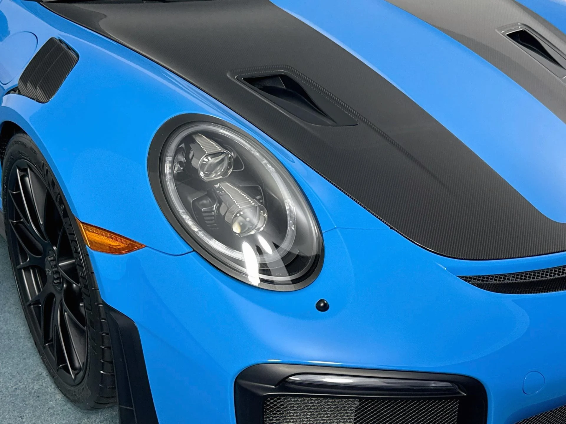 mph064_3713207593_Used_2019_Porsche_911_GT_2_RS_1785958230_d2a95cbcb1