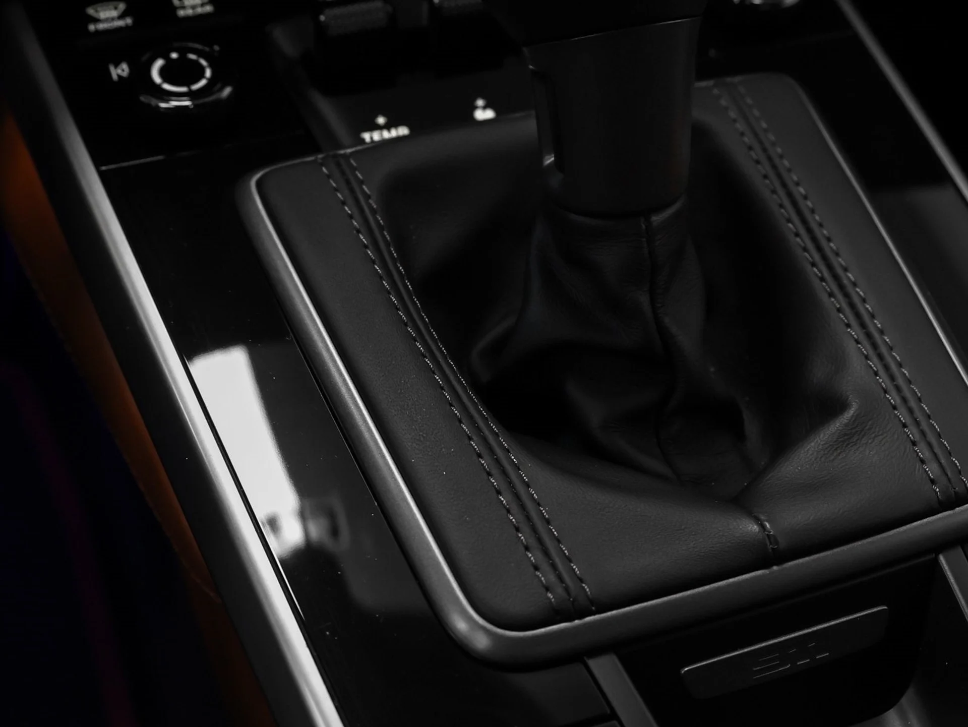 mph064_3727523172_65_5f3d7dad19