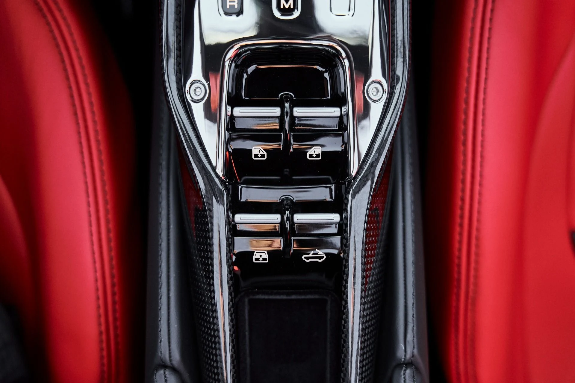 mph064_3744827892_Used_2024_Ferrari_SF_90_Spider_Base_1774739215_74e7c62c74