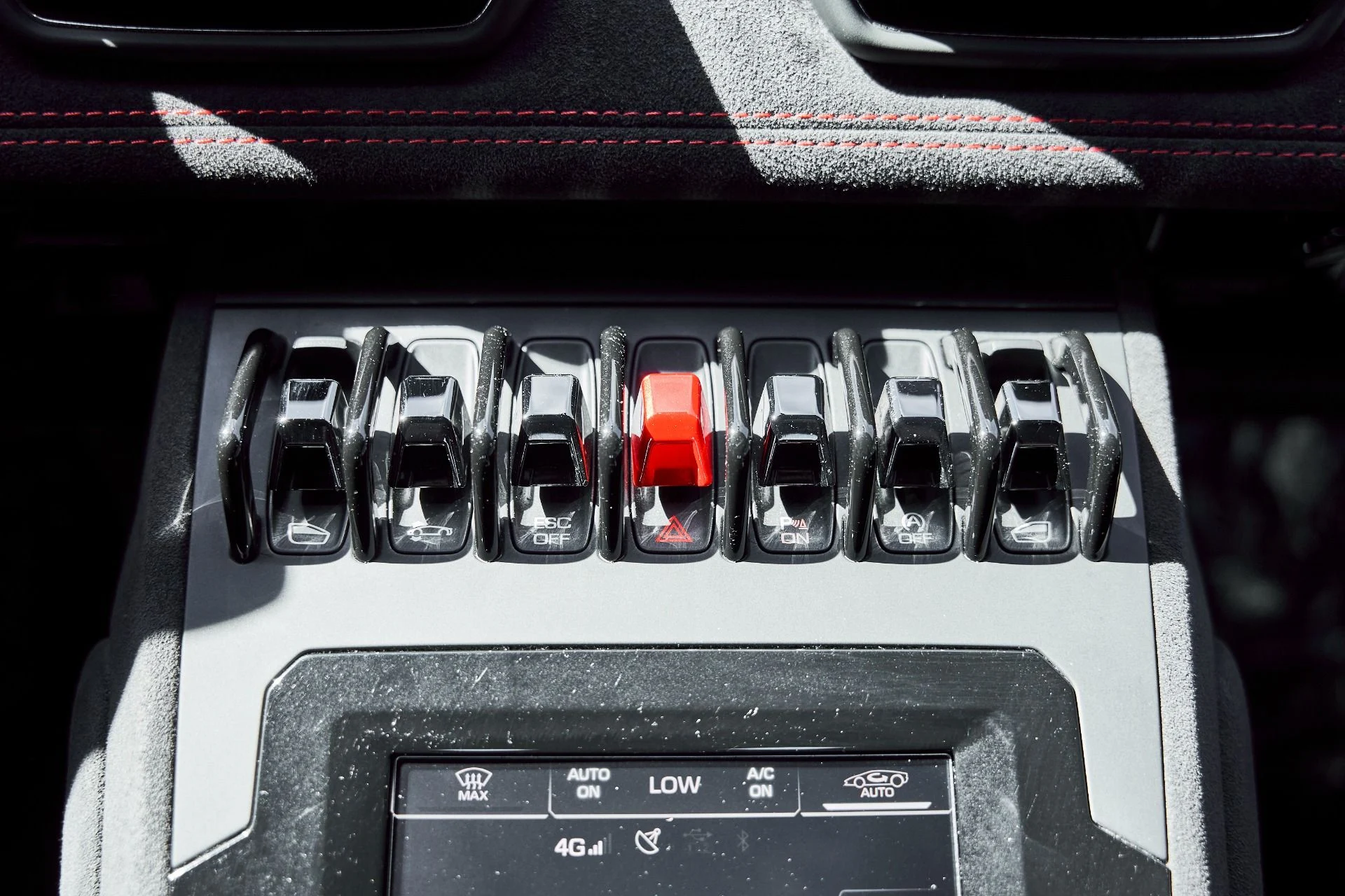mph064_3761240353_Used_2023_Lamborghini_Huracan_Tecnica_Base_1777013791_0b87922a78