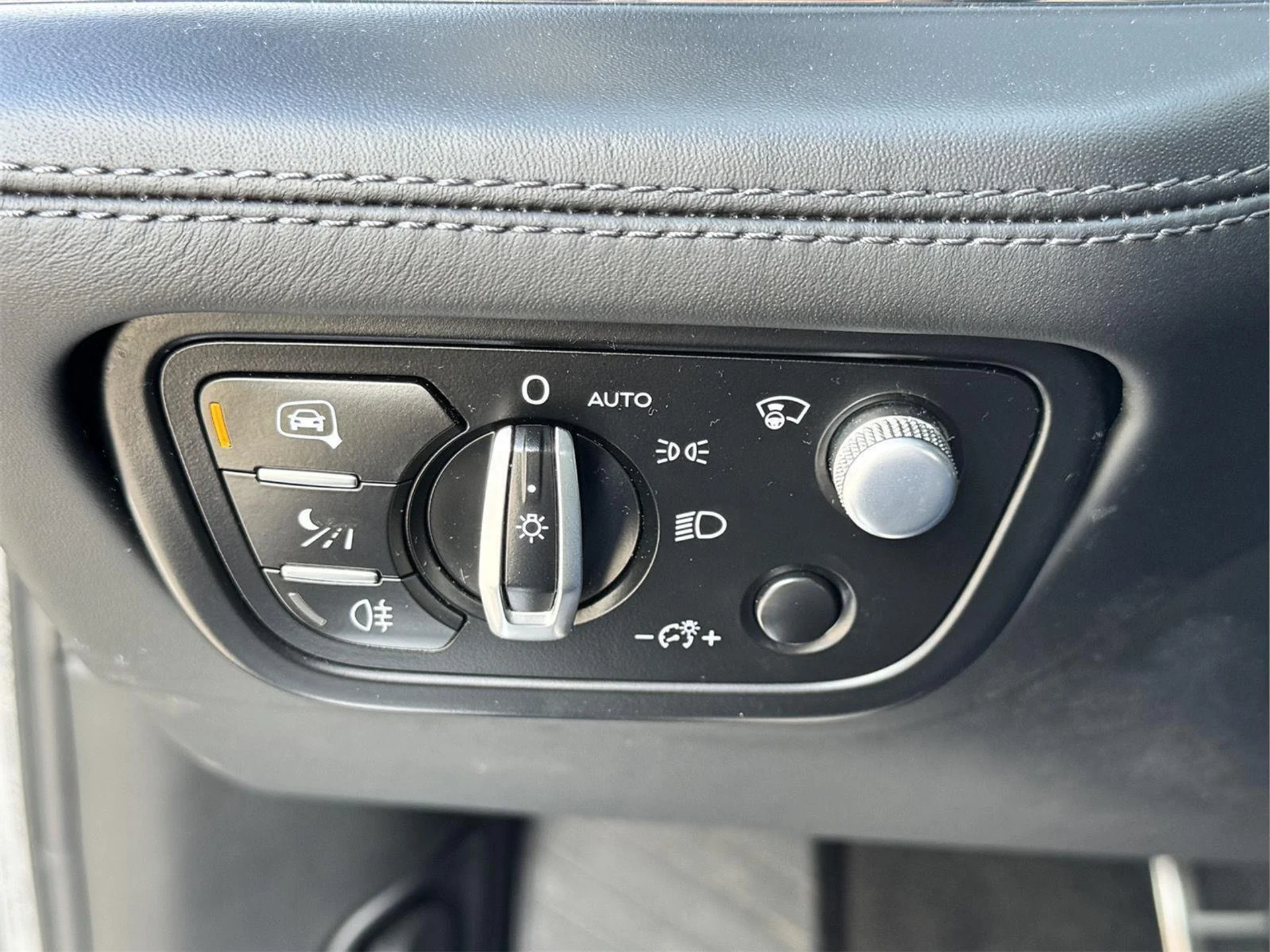 mph064_3812782708_40a1d13f3fdc3011677eebb80db53fd5_506089c11a