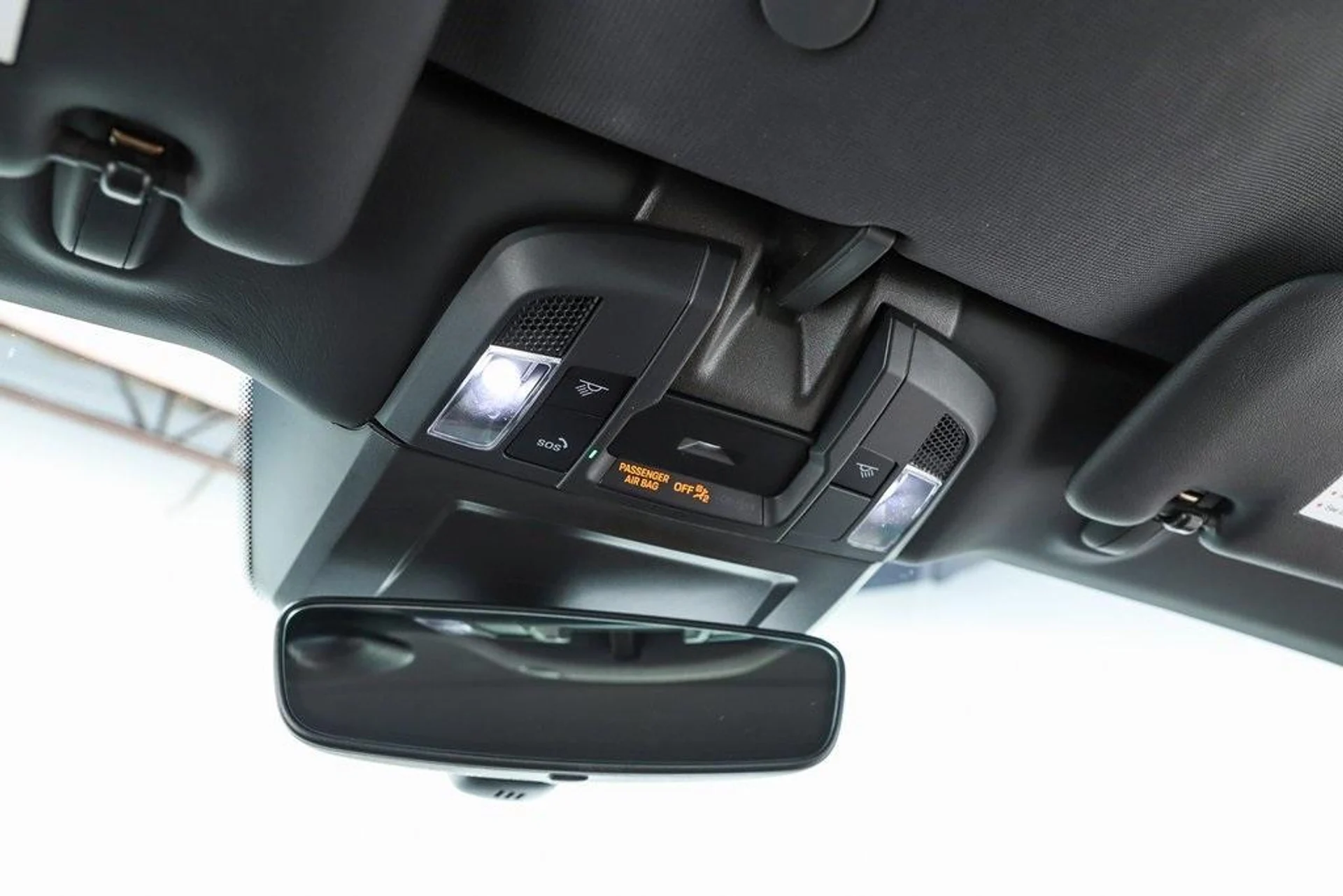 mph064_3812927645_uhg_T_Vc_X_Ogg_Prga_N2a_CL_He_B_Qw_A_Is_269cb0fd93