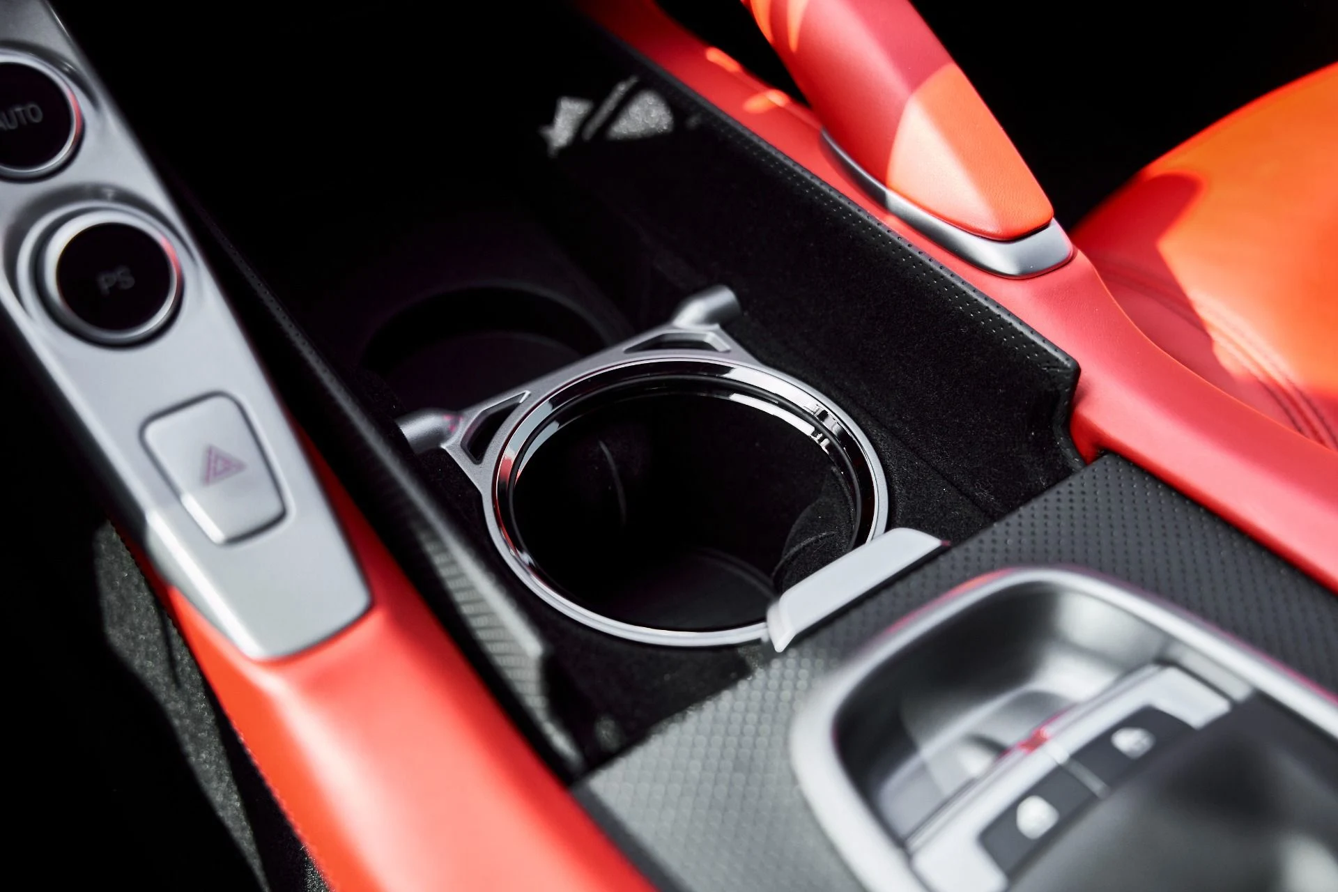 mph064_3851957993_Used_2019_Ferrari_GTC_4_Lusso_V12_1771467716_79a1a104d1