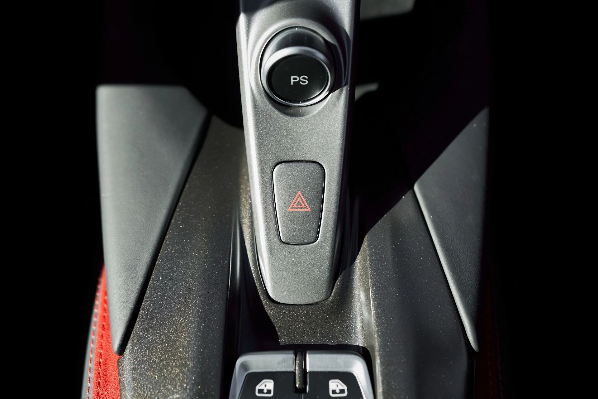 mph064_3860075628_Used_2018_Ferrari_812_Superfast_Base_1767042820_186e9aee09