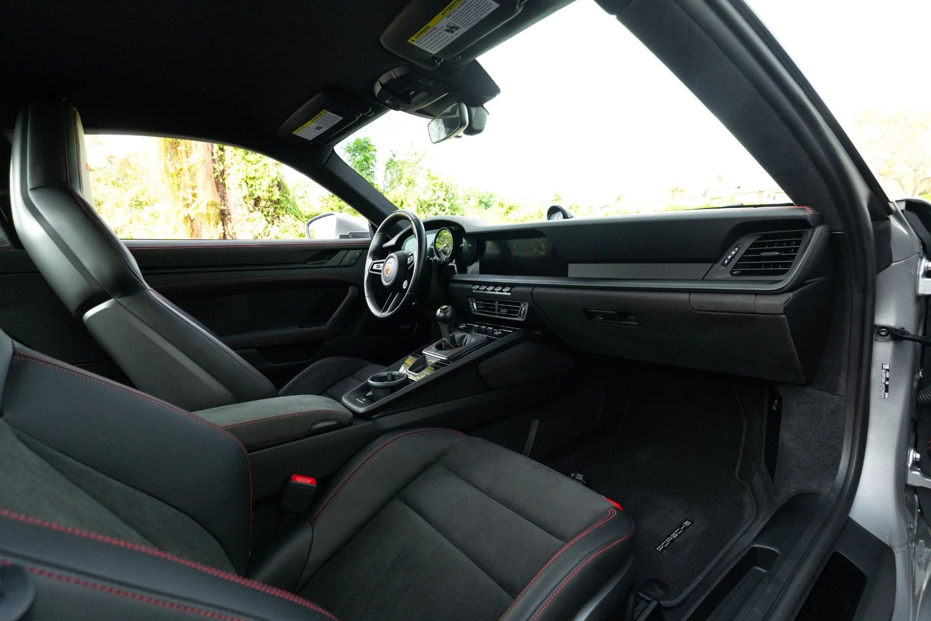 mph064_3864888342_Used_2022_Porsche_911_GT_3_w_Touring_1769199513_d4d4f790f2