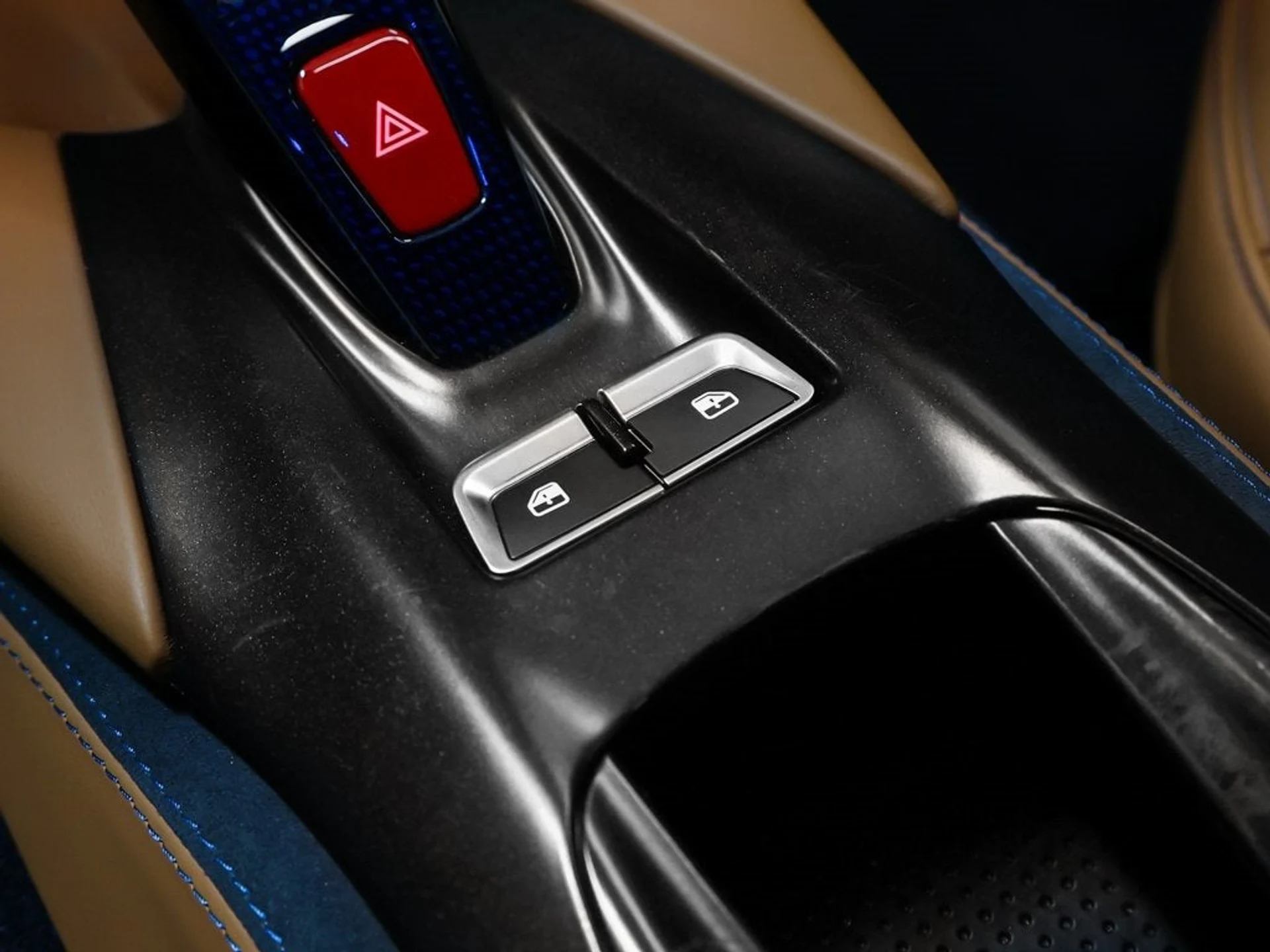 mph064_3871872074_65_e6a81b443b