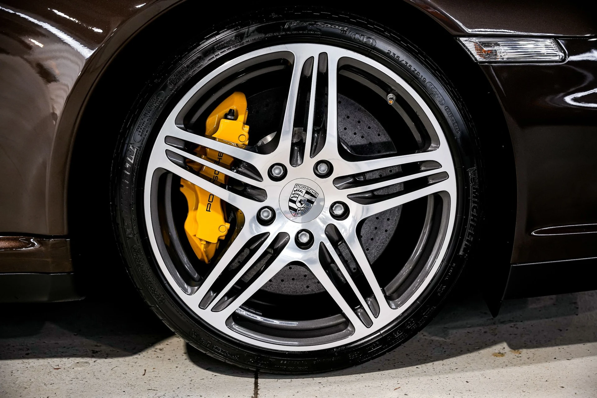 mph064_3983108356_d6fe586a18f1e5b7f4c50362f3541950x_4842644767