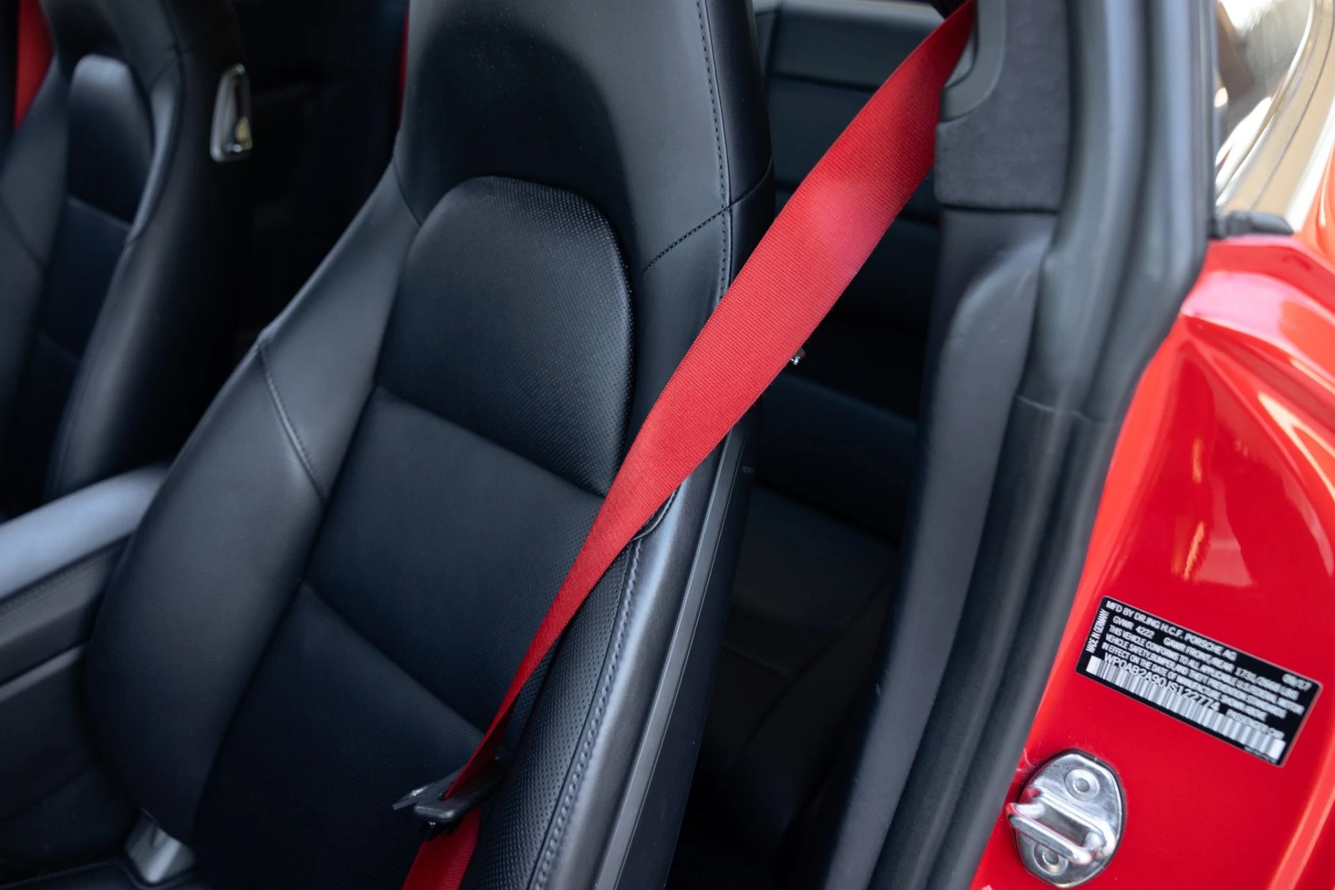 mph064_4028230094_Used_2018_Porsche_911_Carrera_S_1791833797_2b2d675ff0