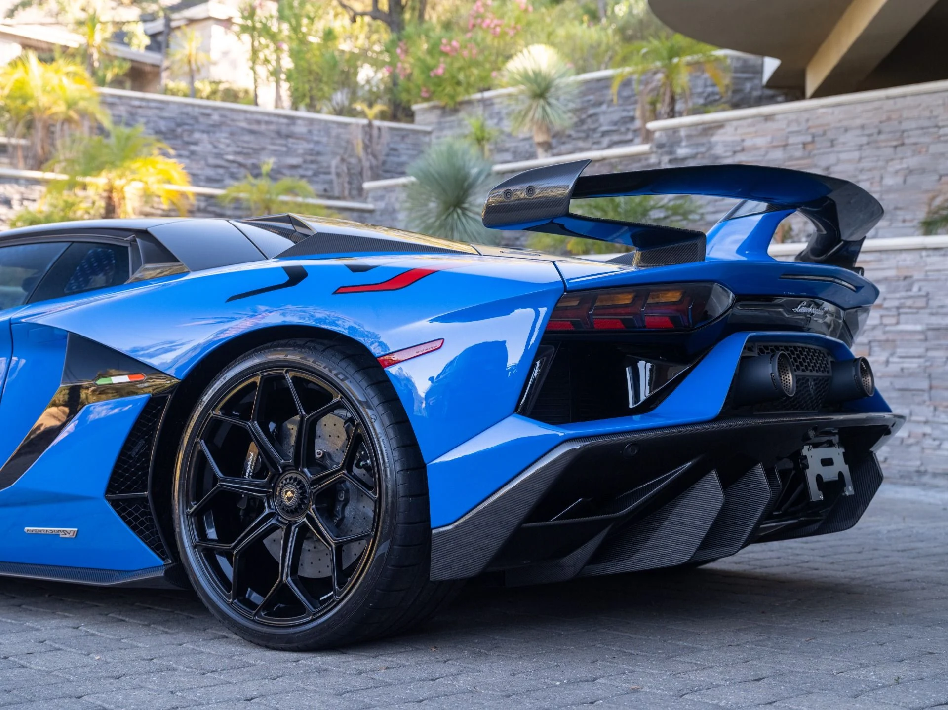 mph064_4046748700_Used_2020_Lamborghini_Aventador_LP_770_4_SVJ_1785437914_677cf34a1f