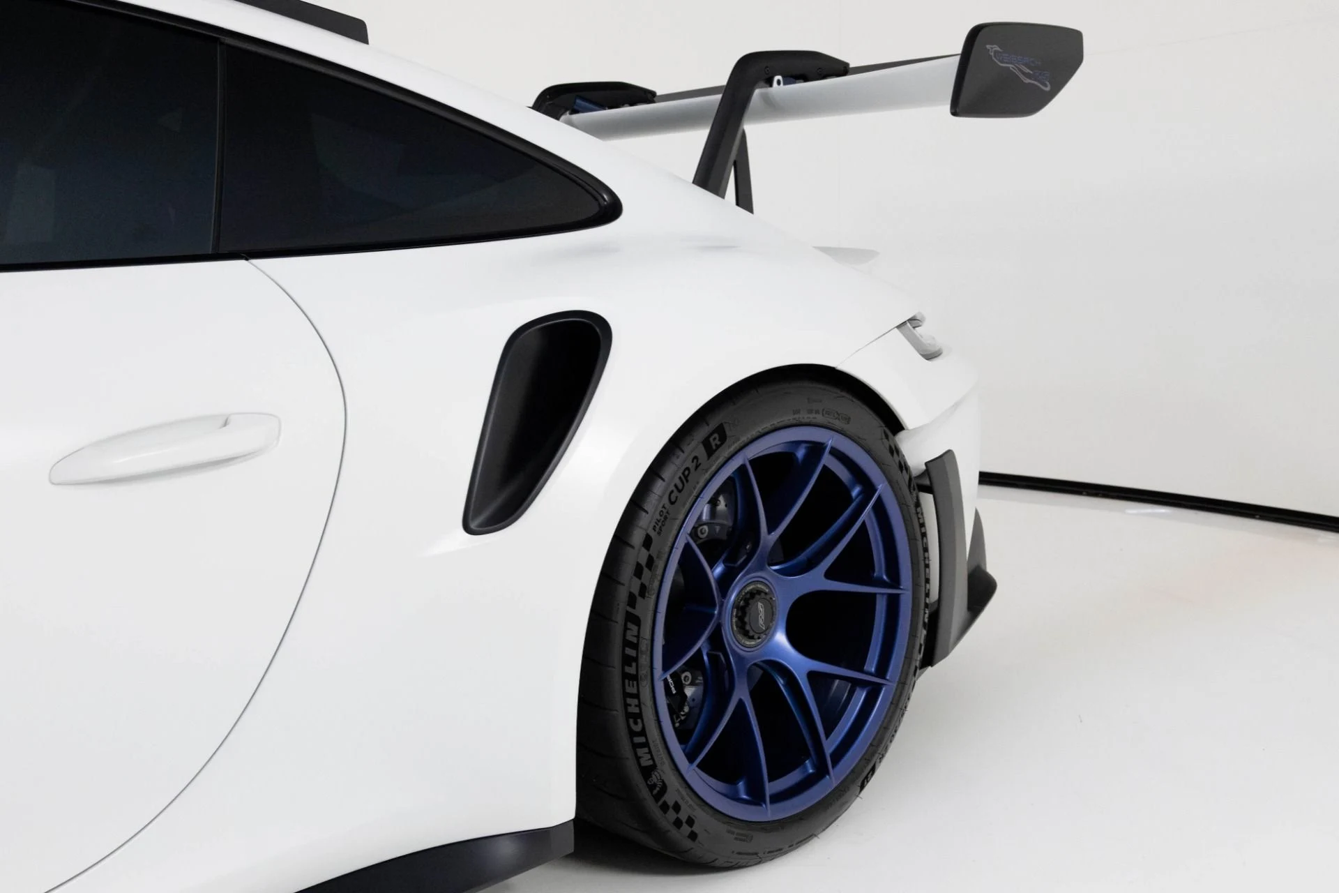 mph064_4048993768_Used_2024_Porsche_911_GT_3_RS_1763426506_ddffab94a0