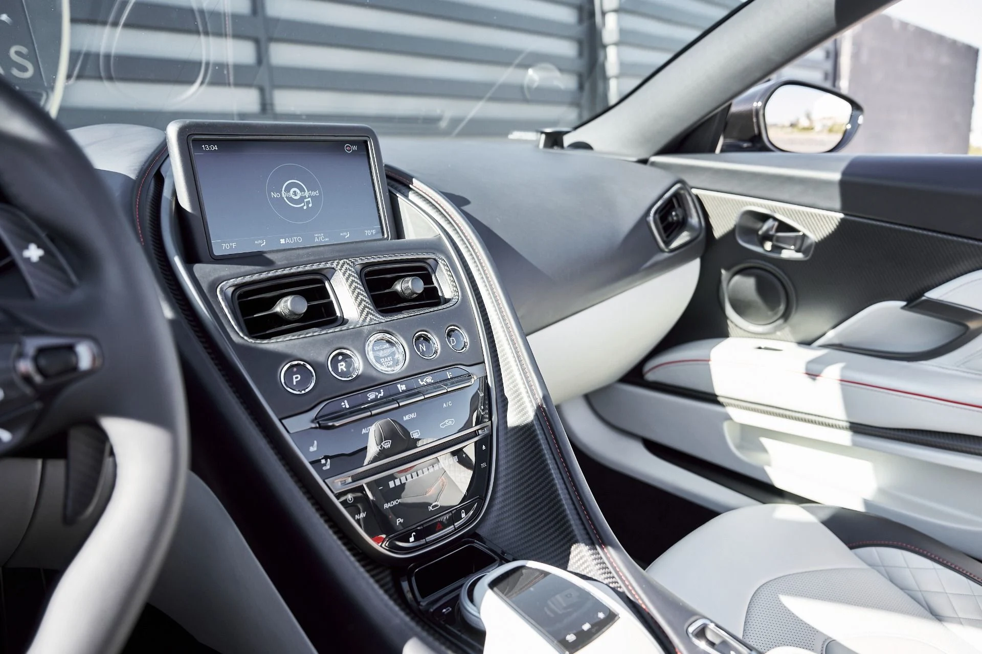 mph064_4074465570_Used_2023_Aston_Martin_DBS_Volante_1768877027_aef53e8f9c