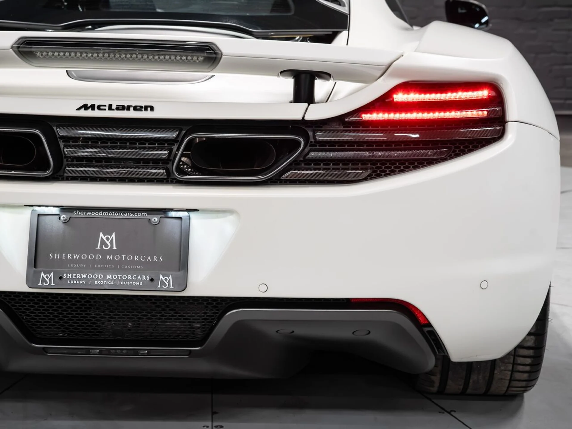mph064_4117043445_mclaren_mp4_12c_2012_f0191b5ba5