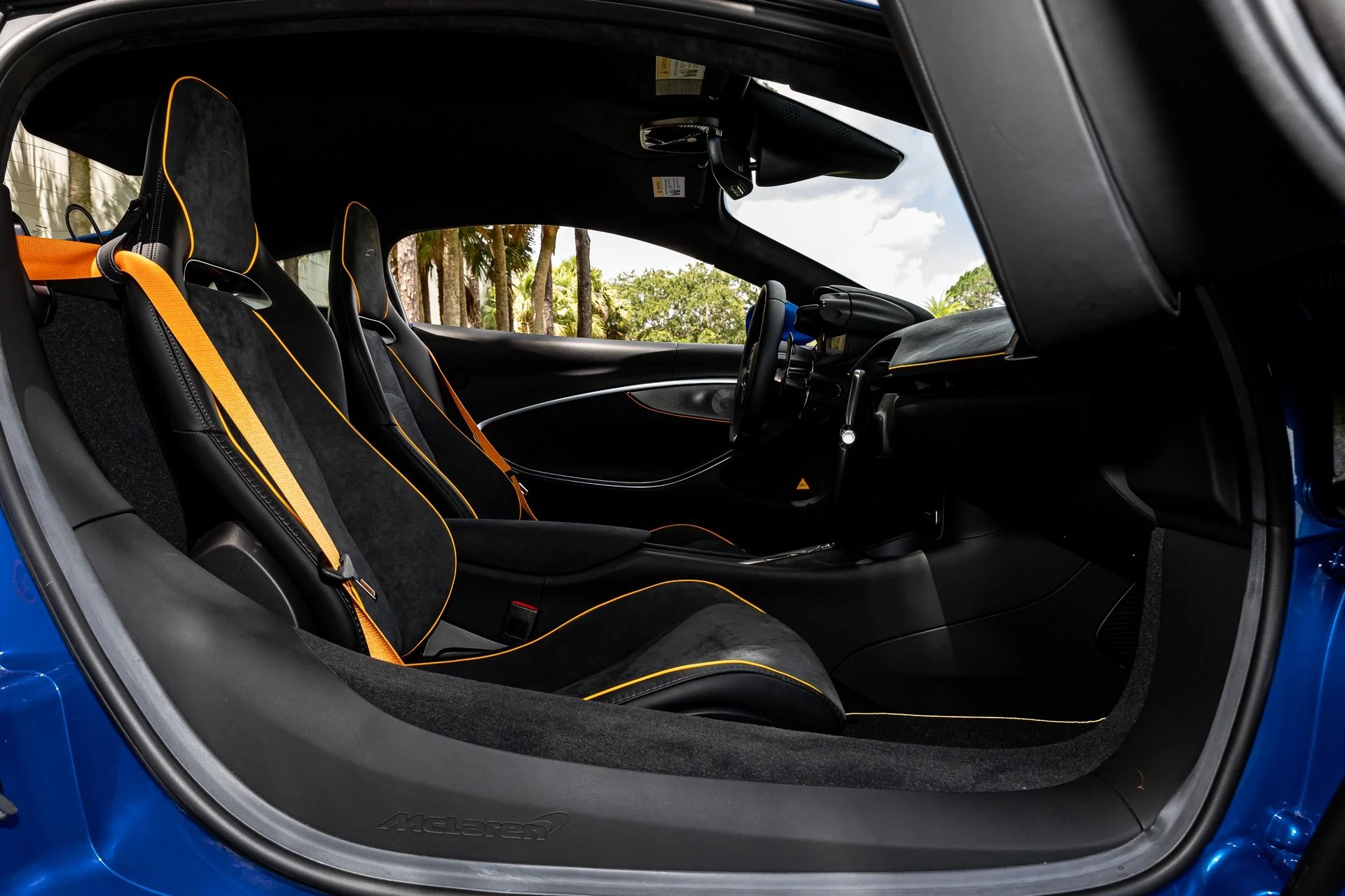 mph064_4198626851_324_p65_l_b8c63bee72