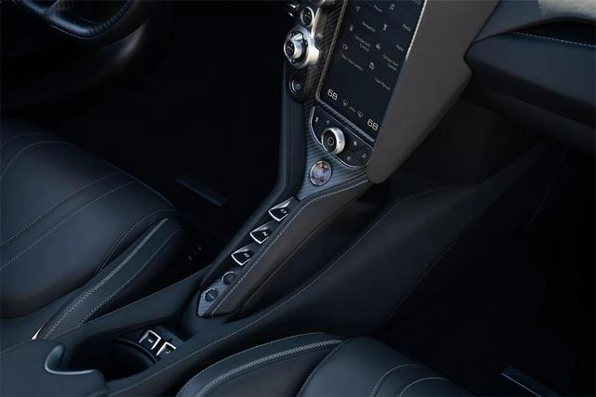 mph064_4240044094_MAZU_623_A_l_Uuz2fj_P8_Mi_JP_4j_IG_4_b6d4f0a3c3