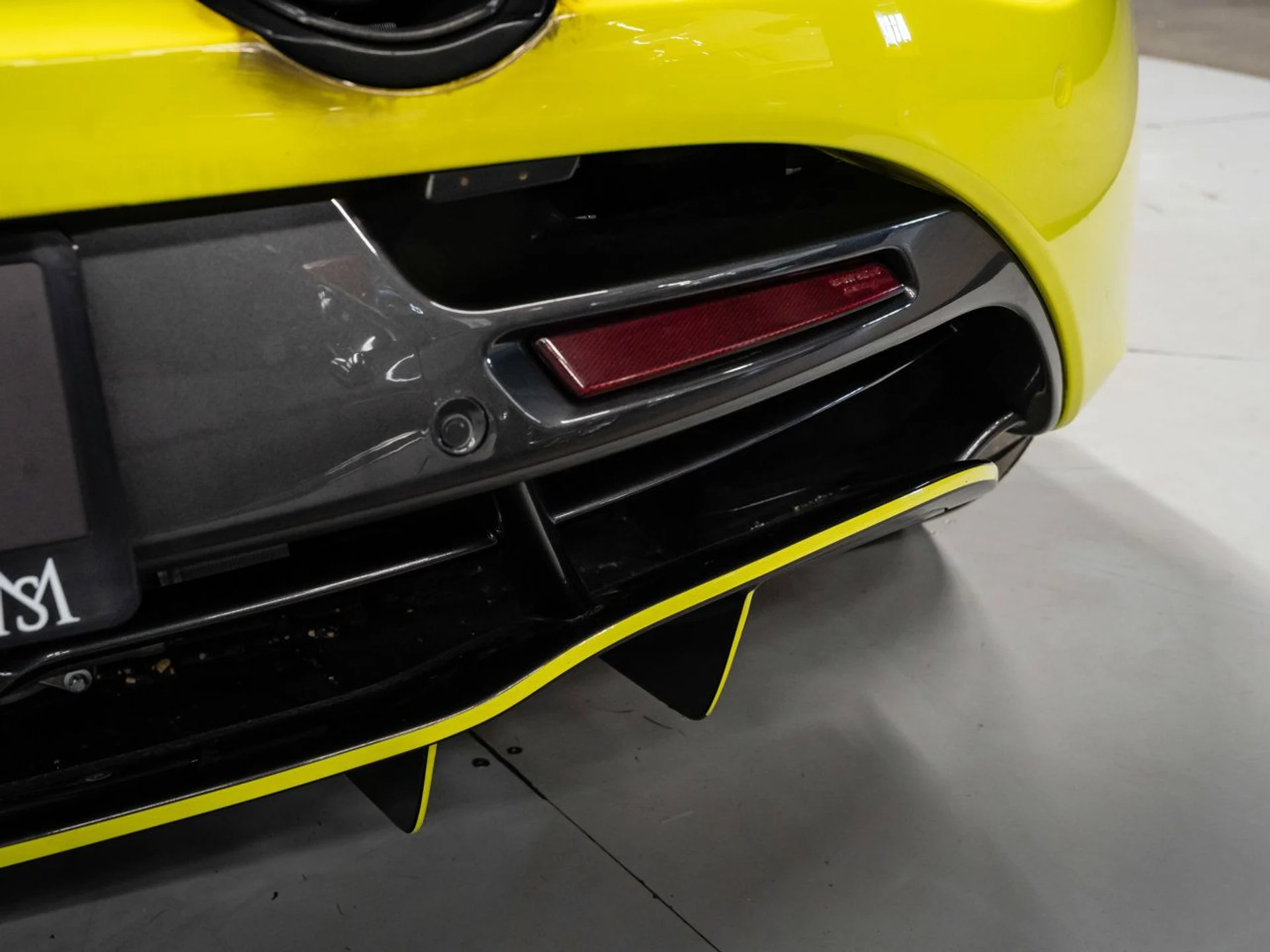 mph064_4279758882_mclaren_720s_2018_8ef39202c5