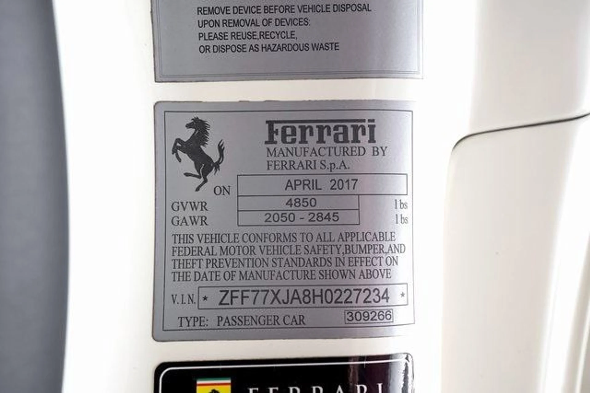 mph064_4291158216_4bc849cc1ee86554abbc4c2861006c07x_0819d2b36b