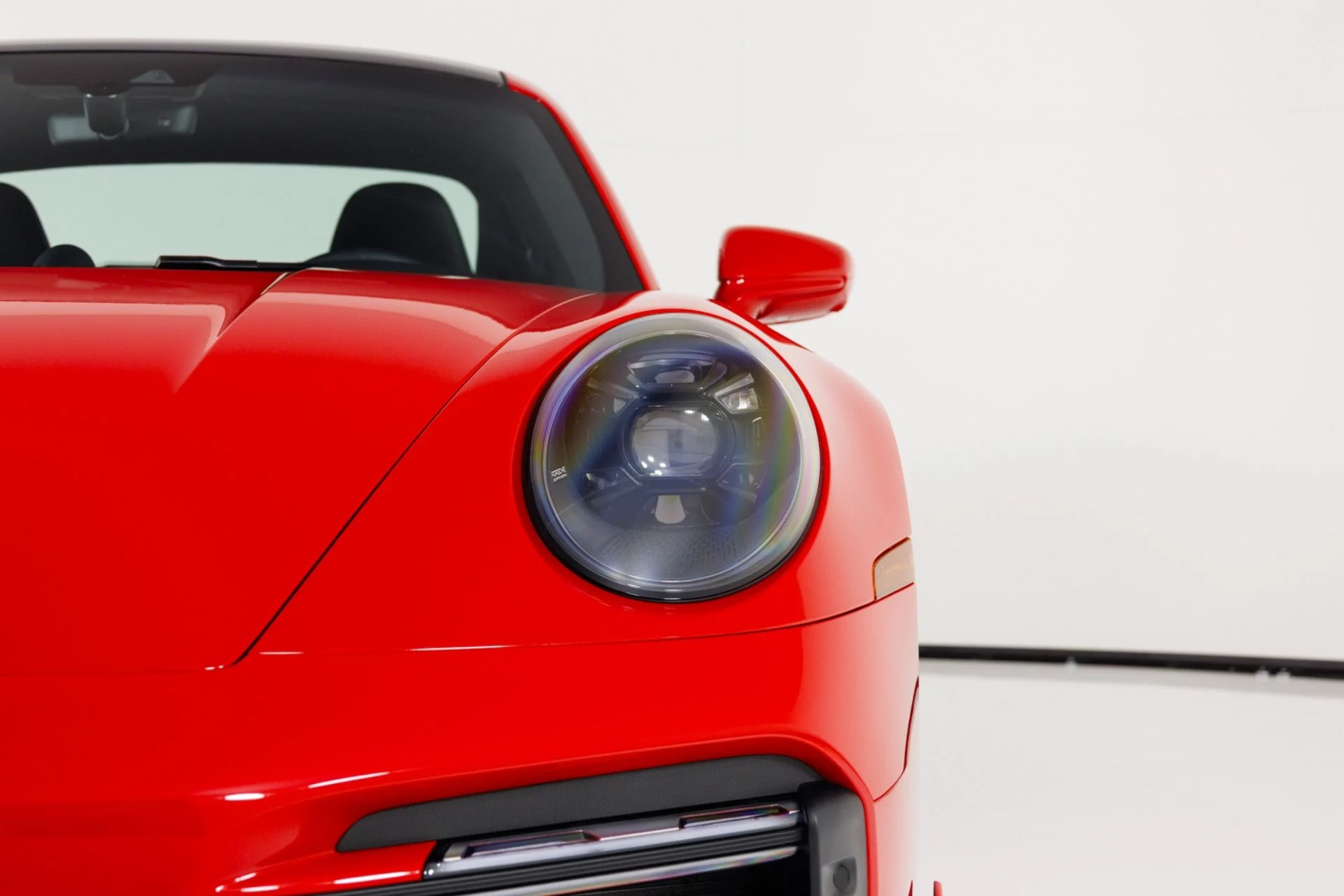 mph064_505585465_Used_2021_Porsche_911_Turbo_S_1776203931_8f342c6865