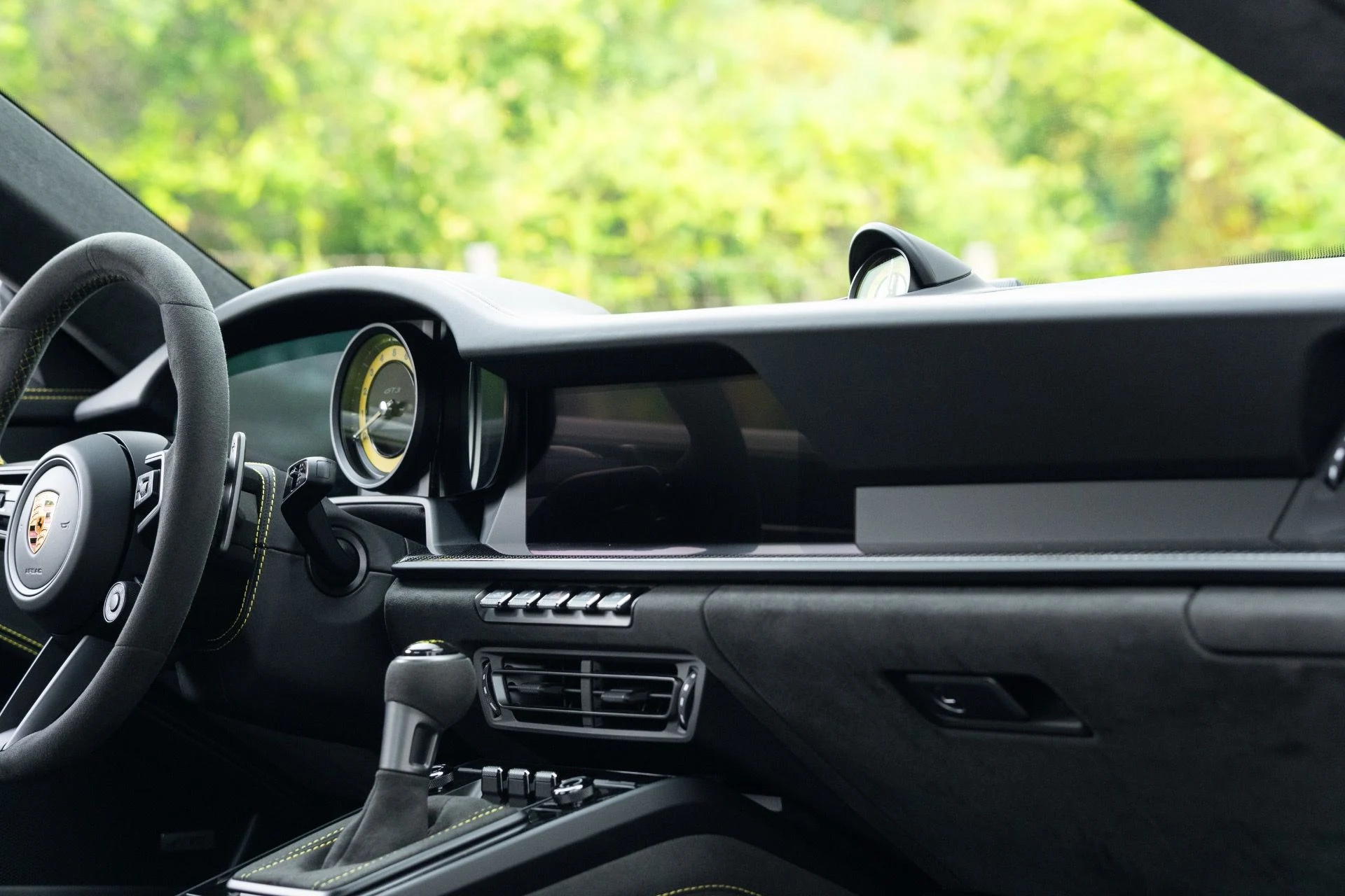 mph064_554276272_Used_2024_Porsche_911_GT_3_1776966322_8653c9e7e4